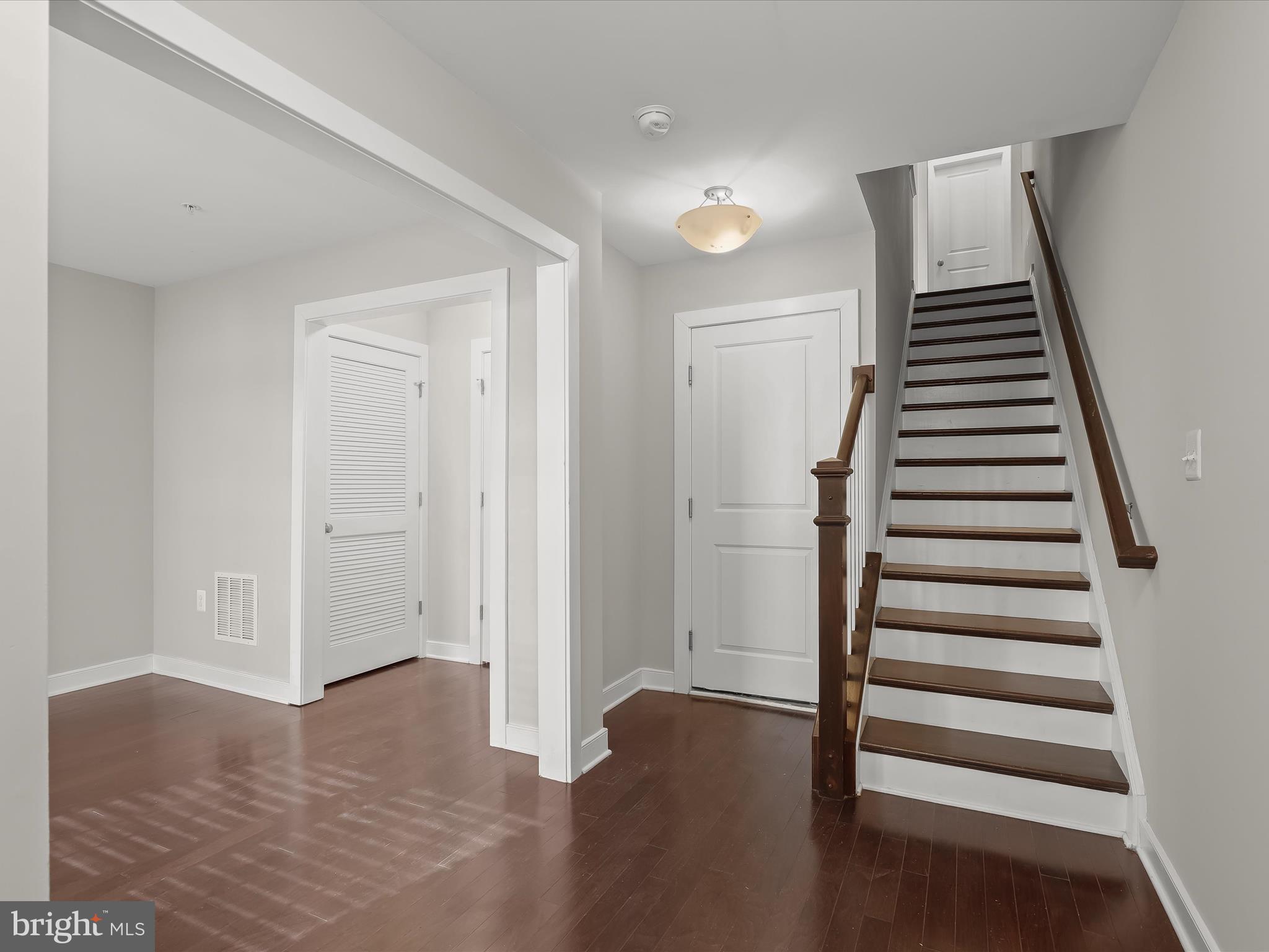 TOWSON - Residential