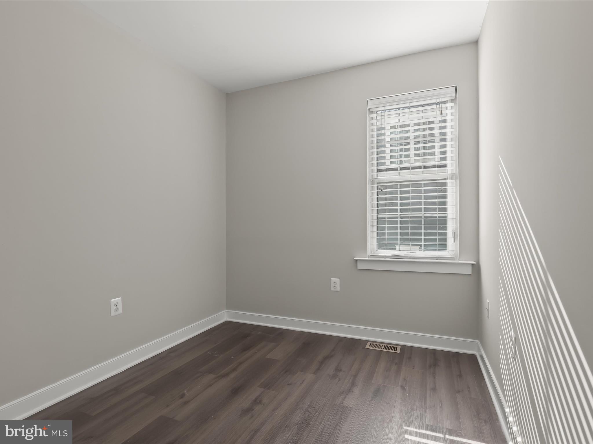 TOWSON - Residential