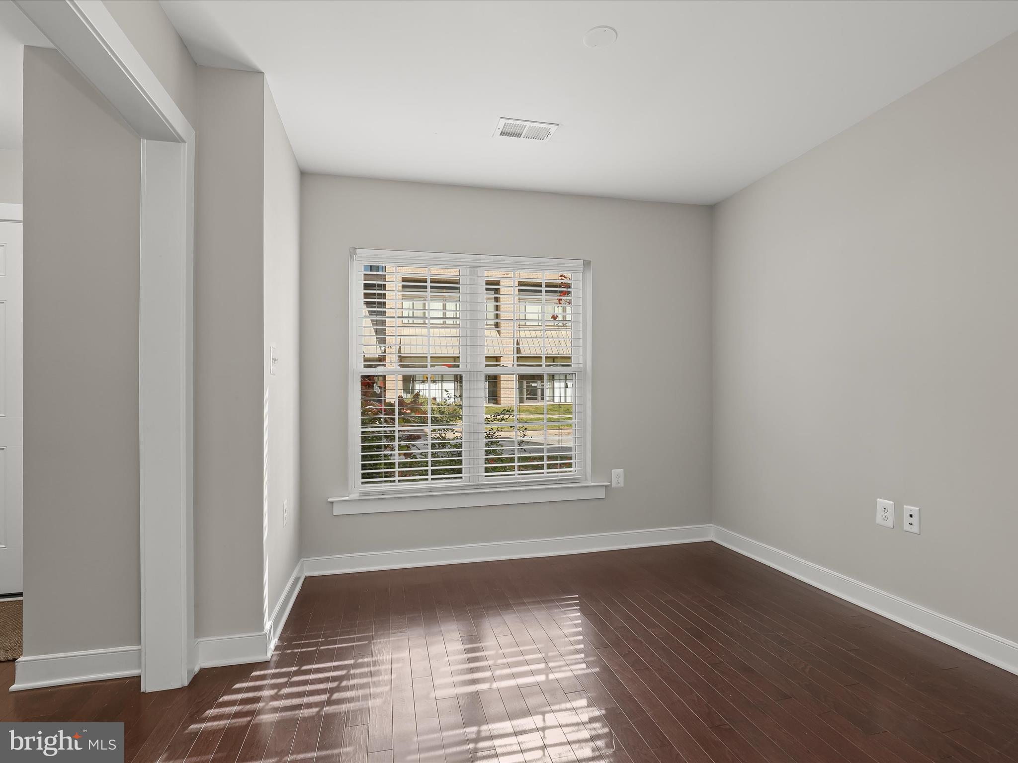 TOWSON - Residential