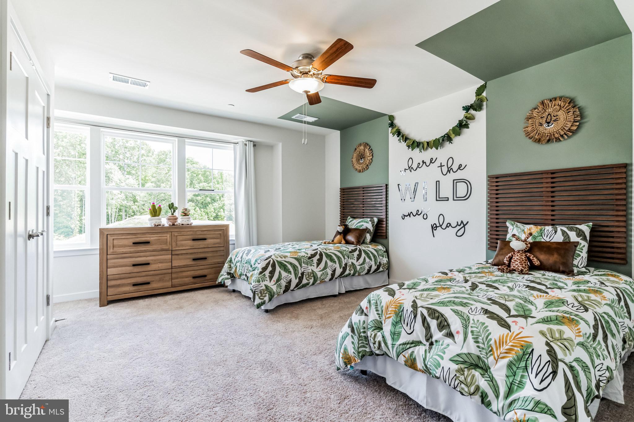 GILBERT MEADOWS - Residential