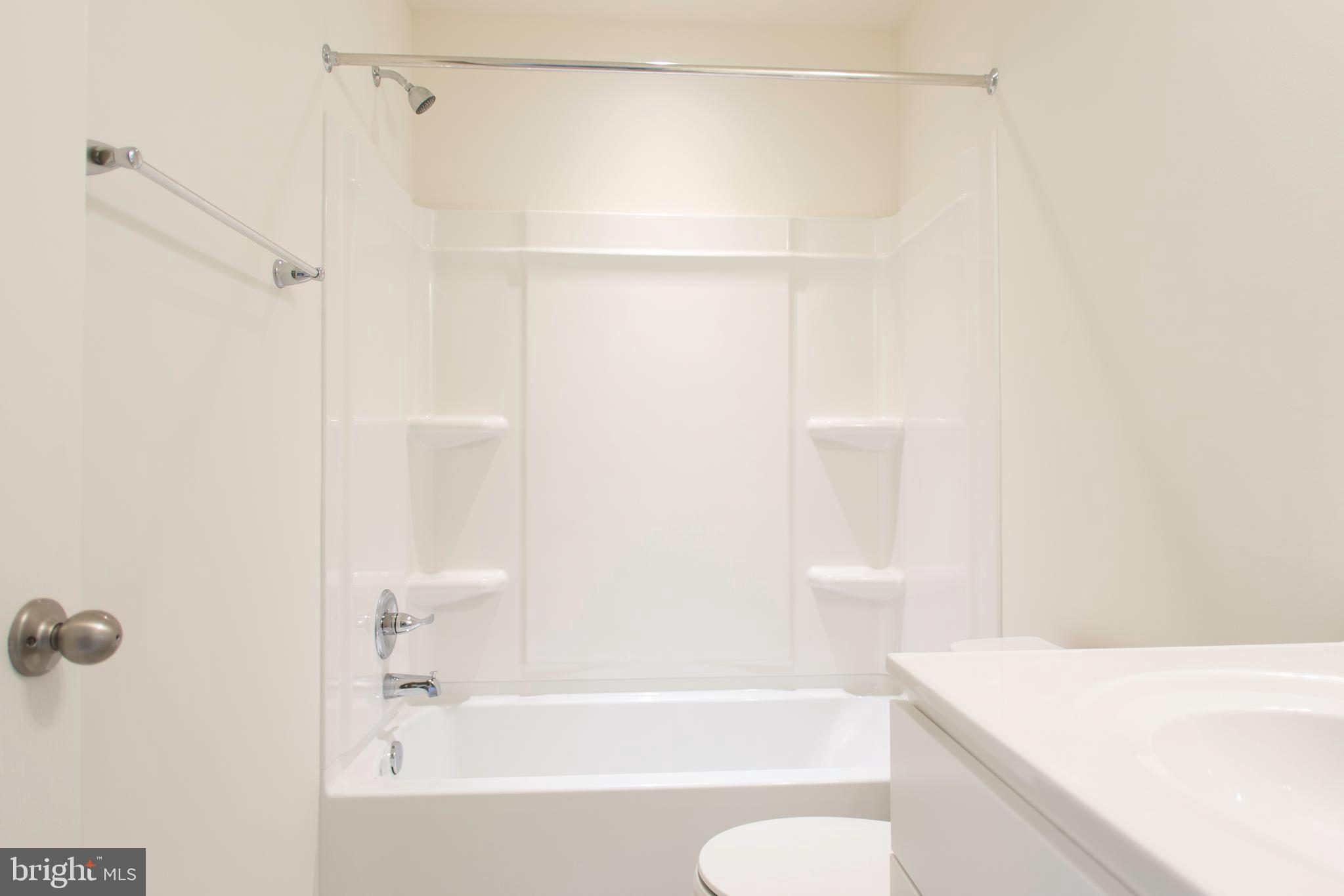 BRIAR RUN - Residential