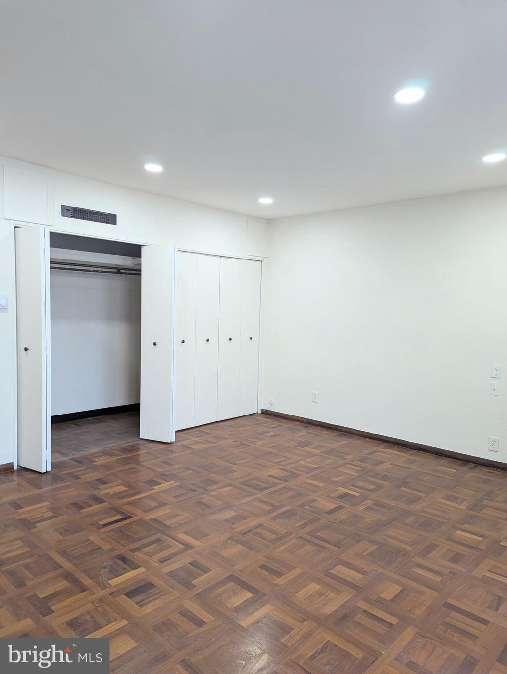 Photo of 1545 W Passyunk Avenue, PHILADELPHIA, PA 19145 (MLS # PAPH2569166)