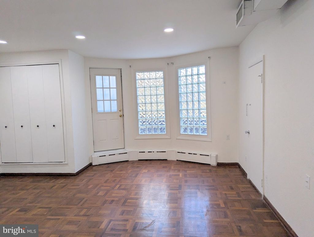 Photo of 1545 W Passyunk Avenue, PHILADELPHIA, PA 19145 (MLS # PAPH2569166)