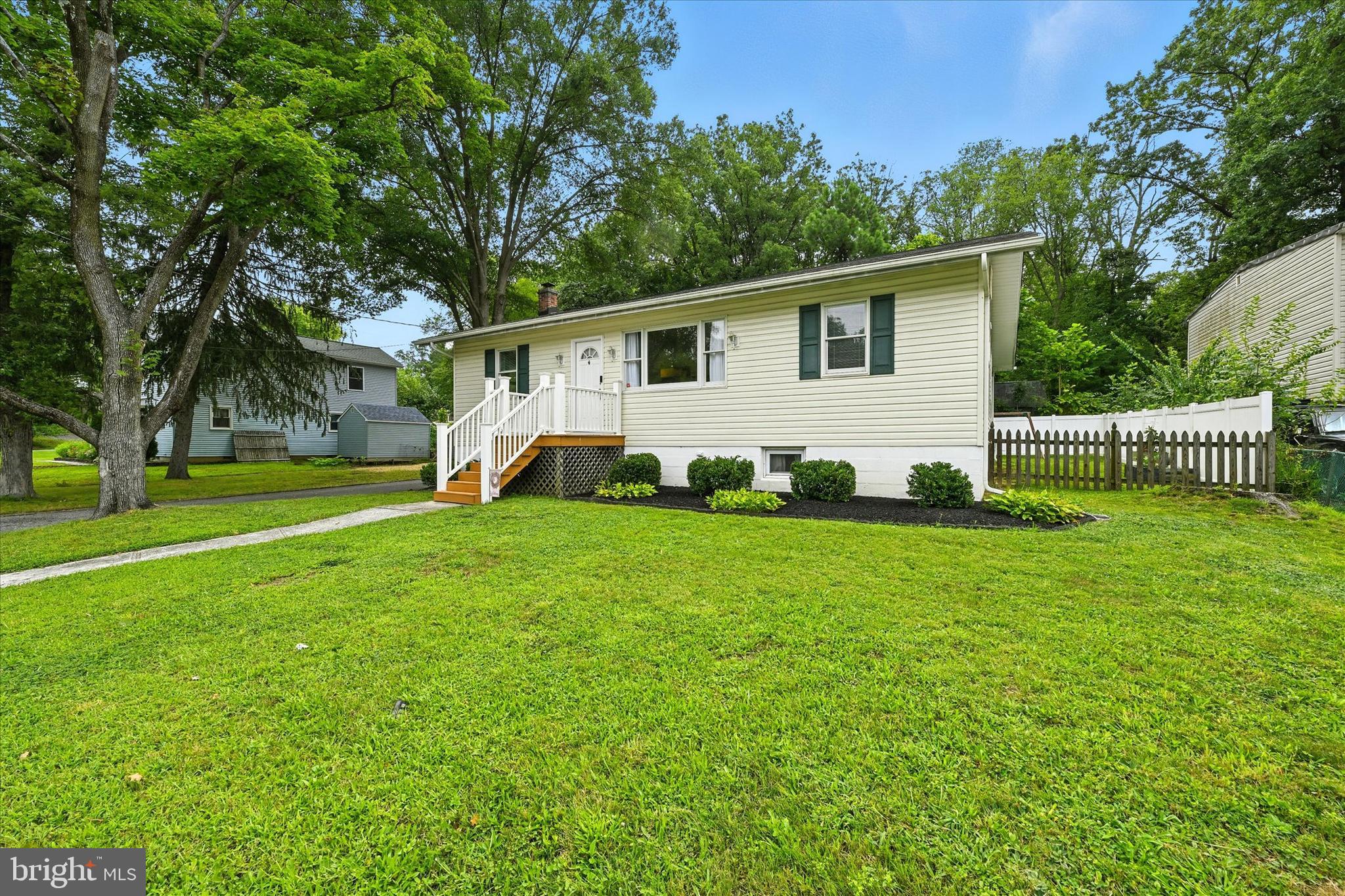 8311 KARL AVE