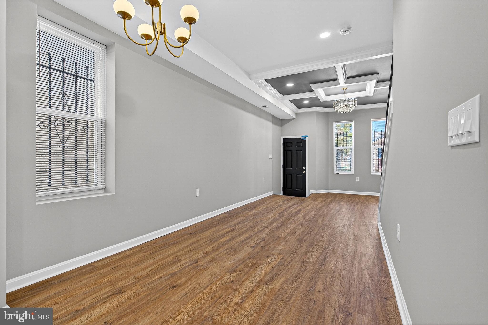 MONDAWMIN - Residential