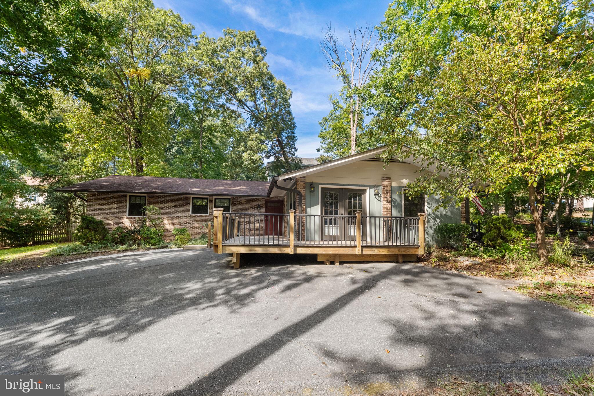 1001 HARBOUR DRIVE