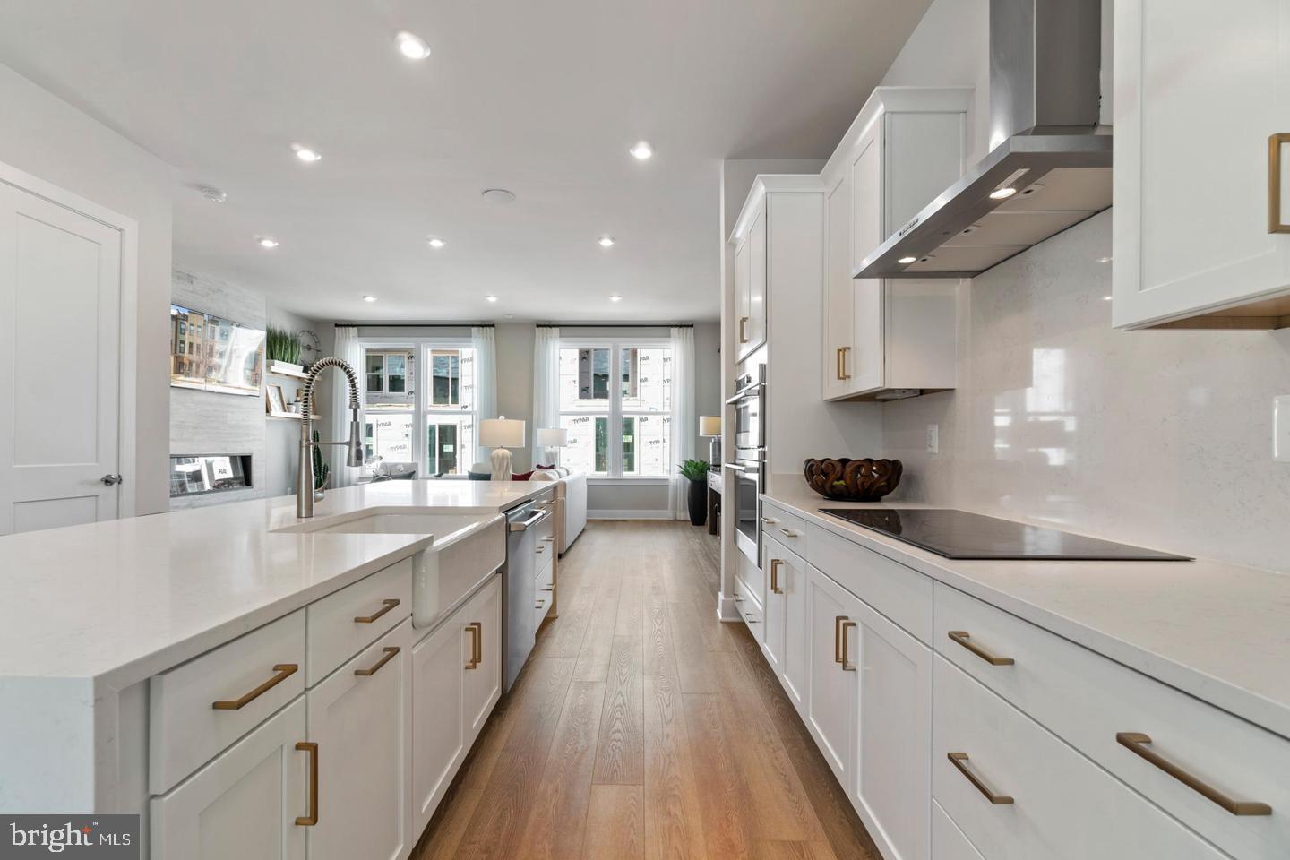 LIBERTY PARK - Residential Lease