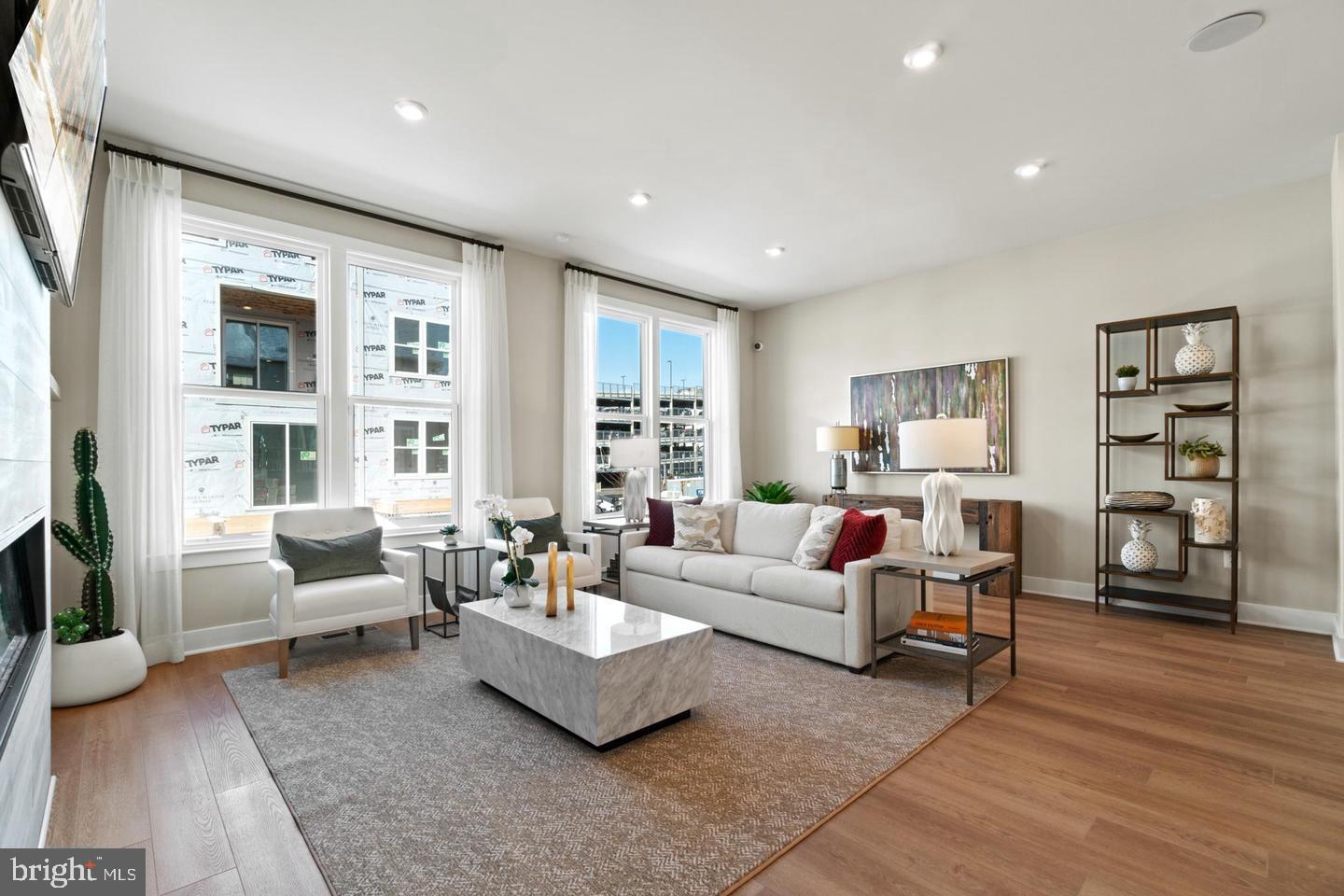 LIBERTY PARK - Residential Lease