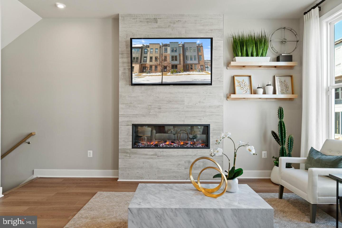 LIBERTY PARK - Residential Lease