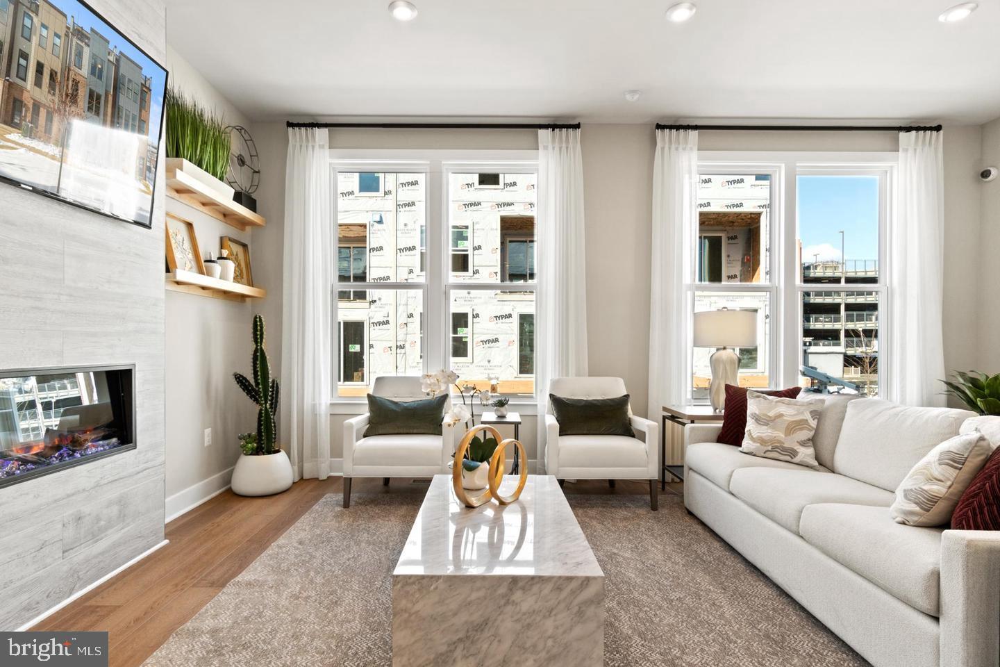 LIBERTY PARK - Residential Lease