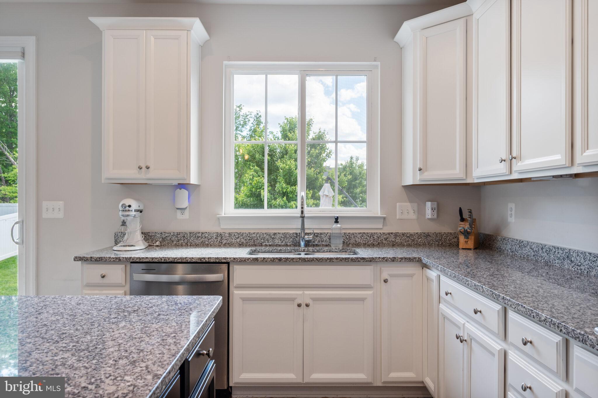 EMBREY MILL - Residential