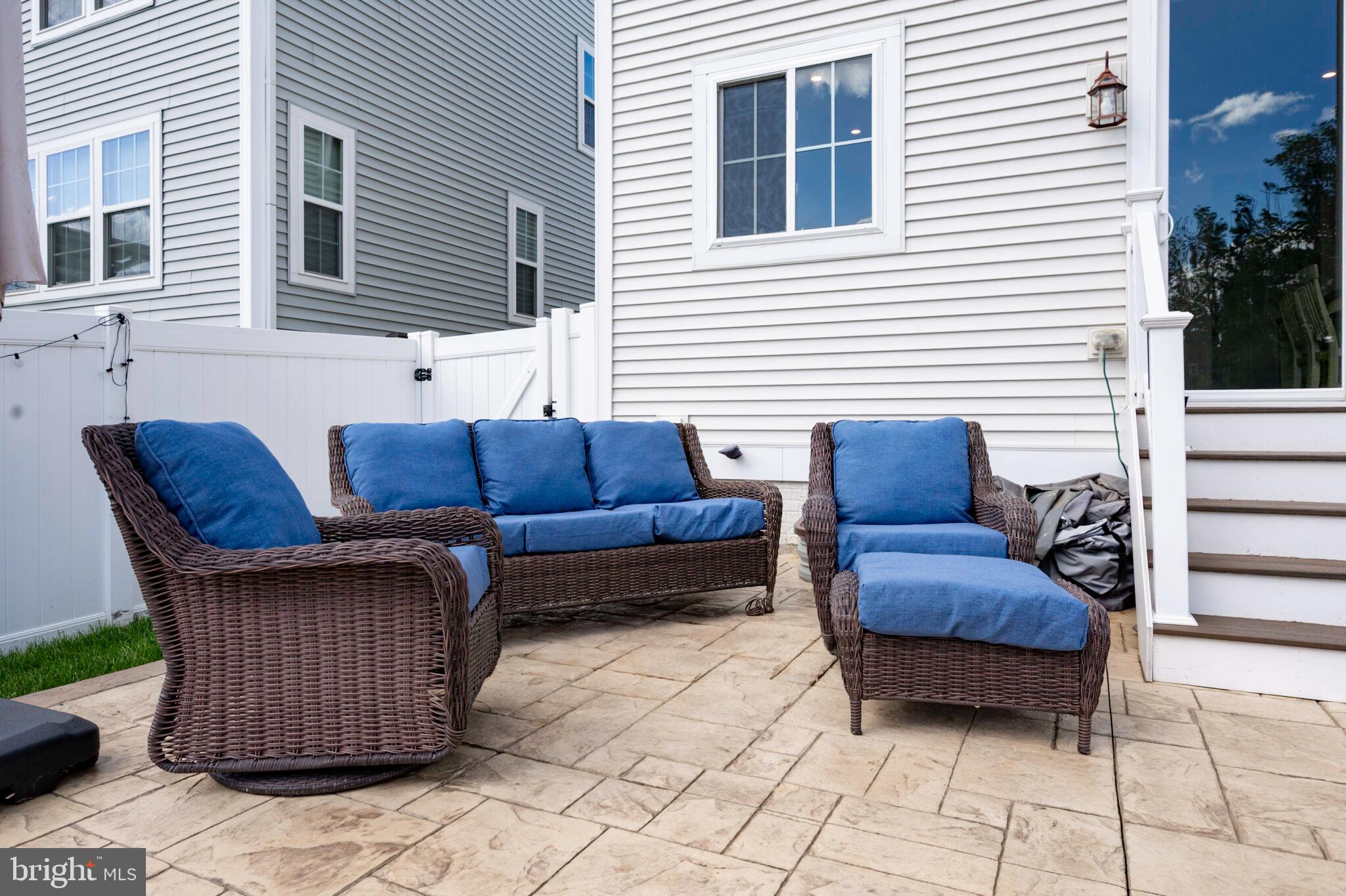 EMBREY MILL - Residential