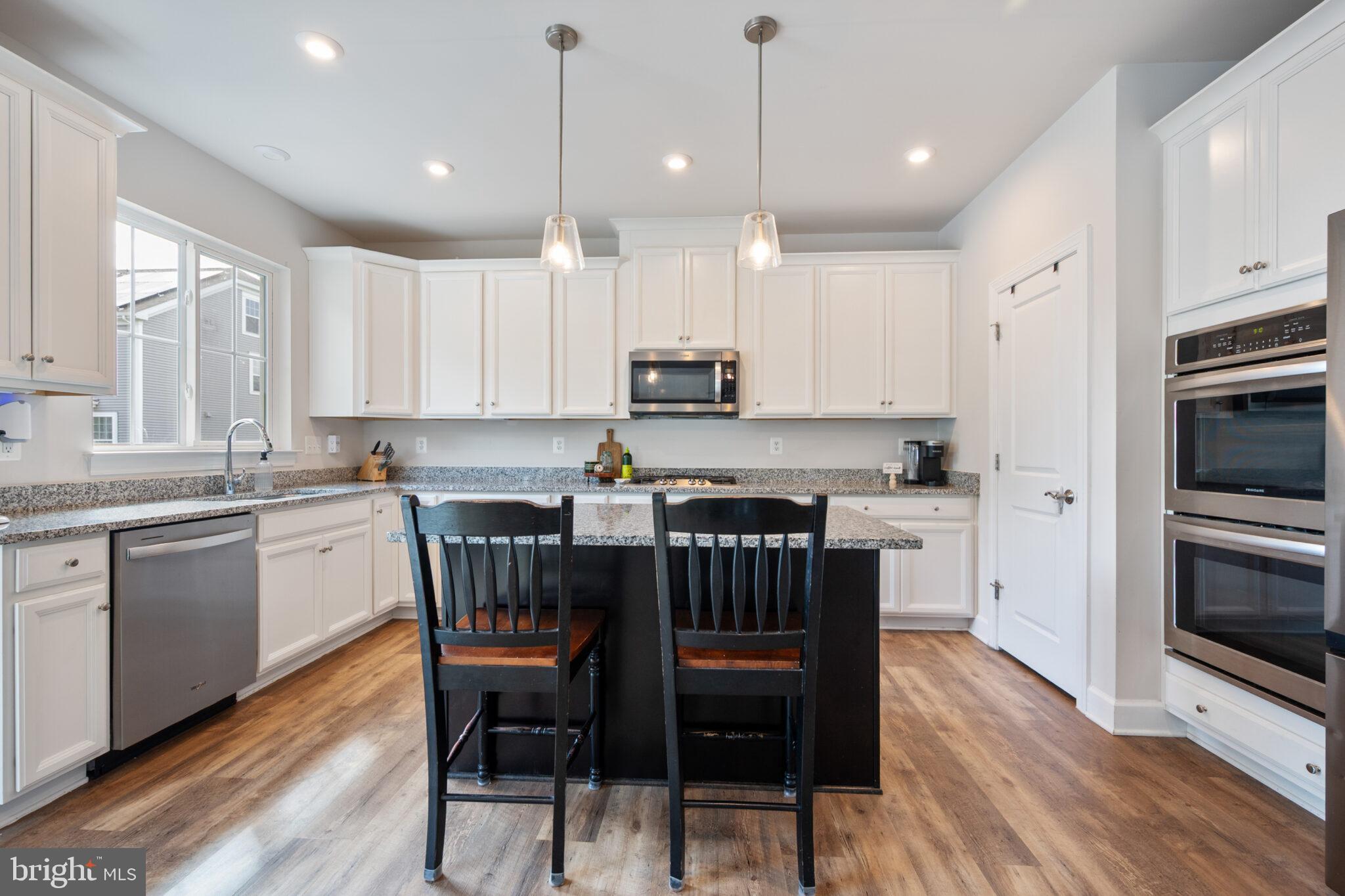 EMBREY MILL - Residential