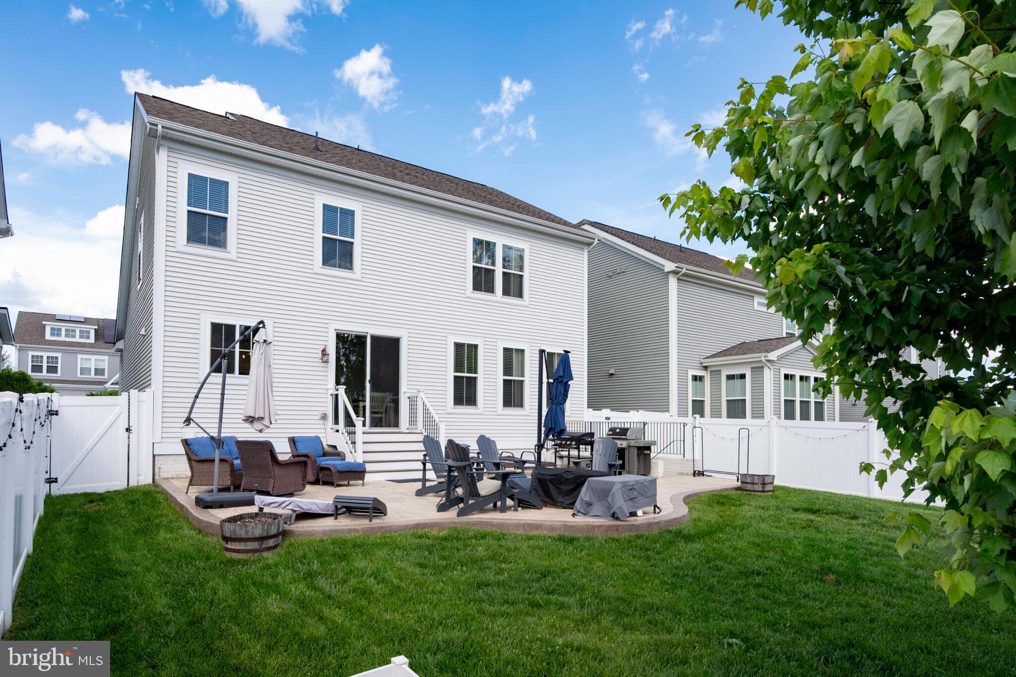 EMBREY MILL - Residential