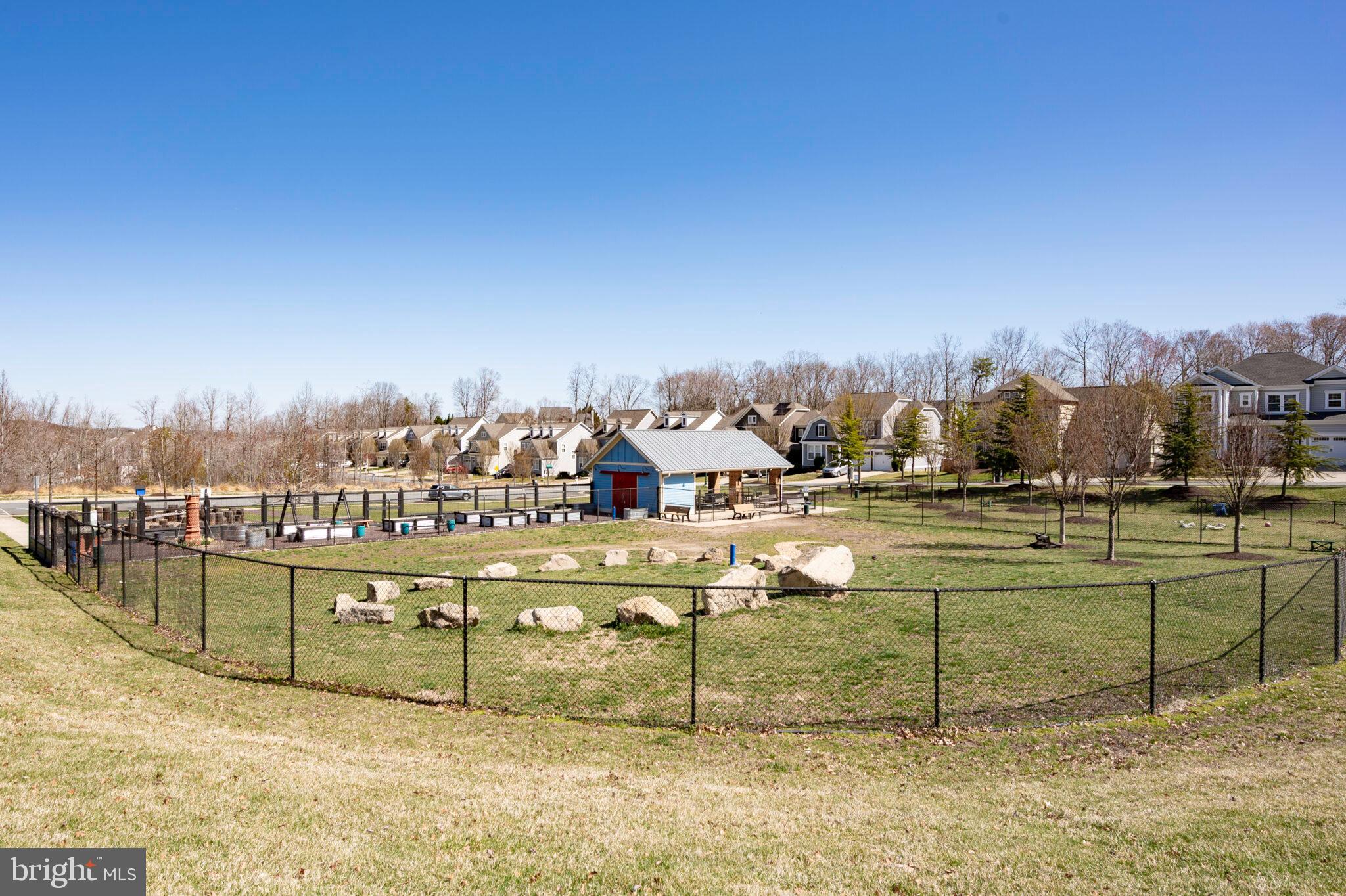 EMBREY MILL - Residential