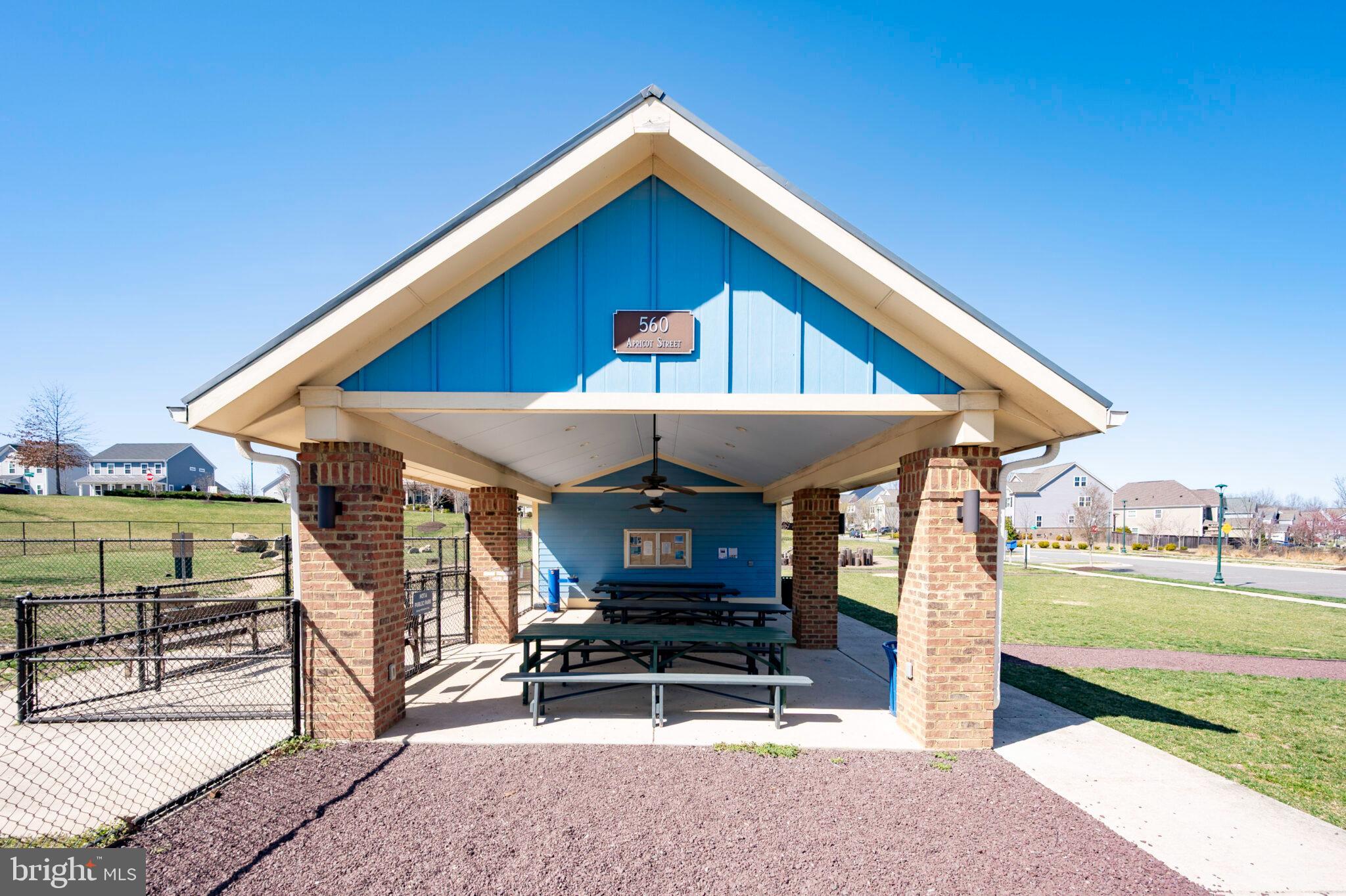 EMBREY MILL - Residential