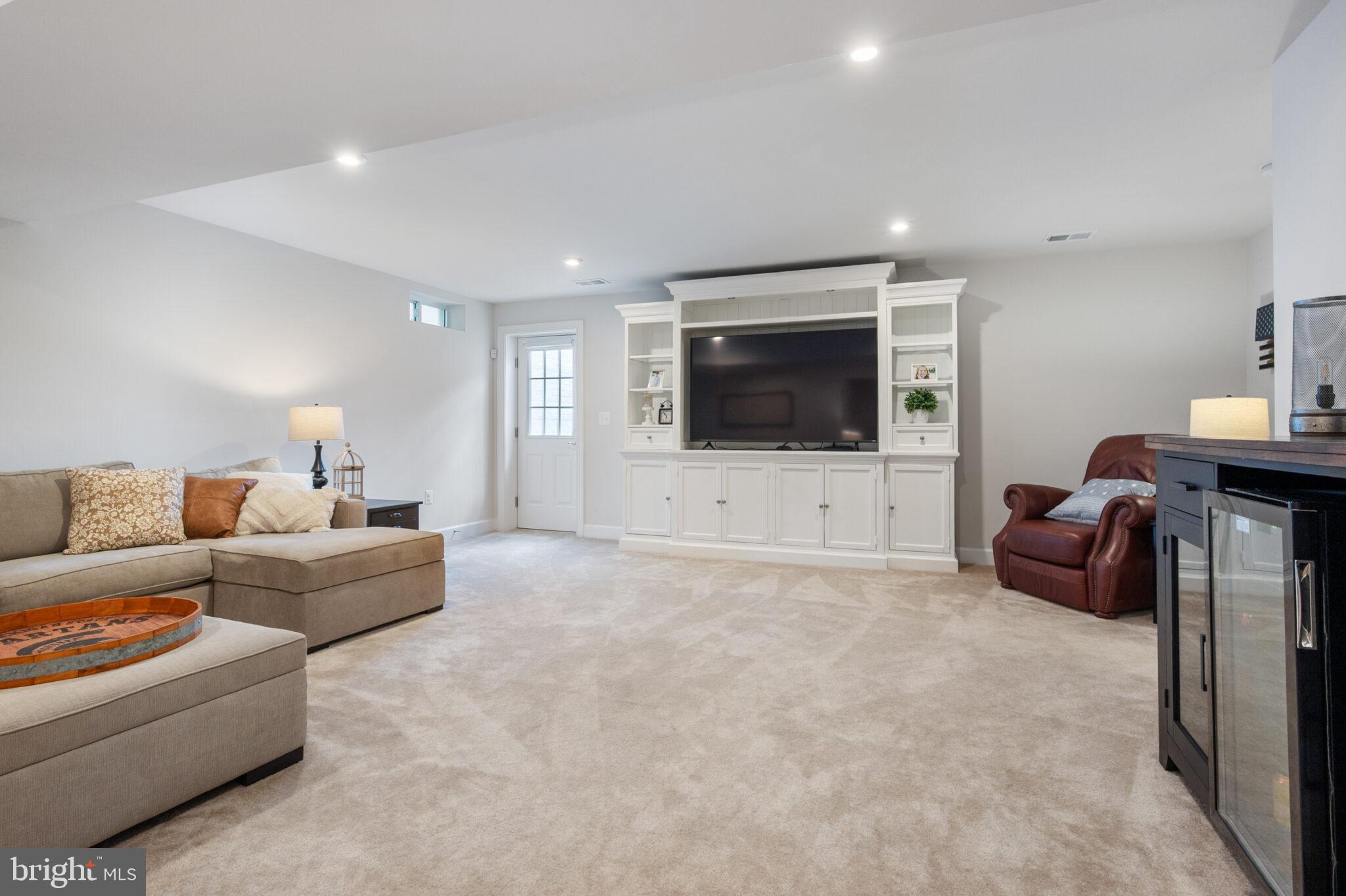 EMBREY MILL - Residential