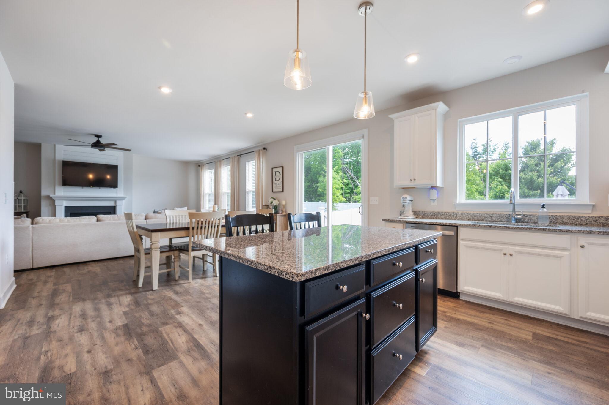 EMBREY MILL - Residential