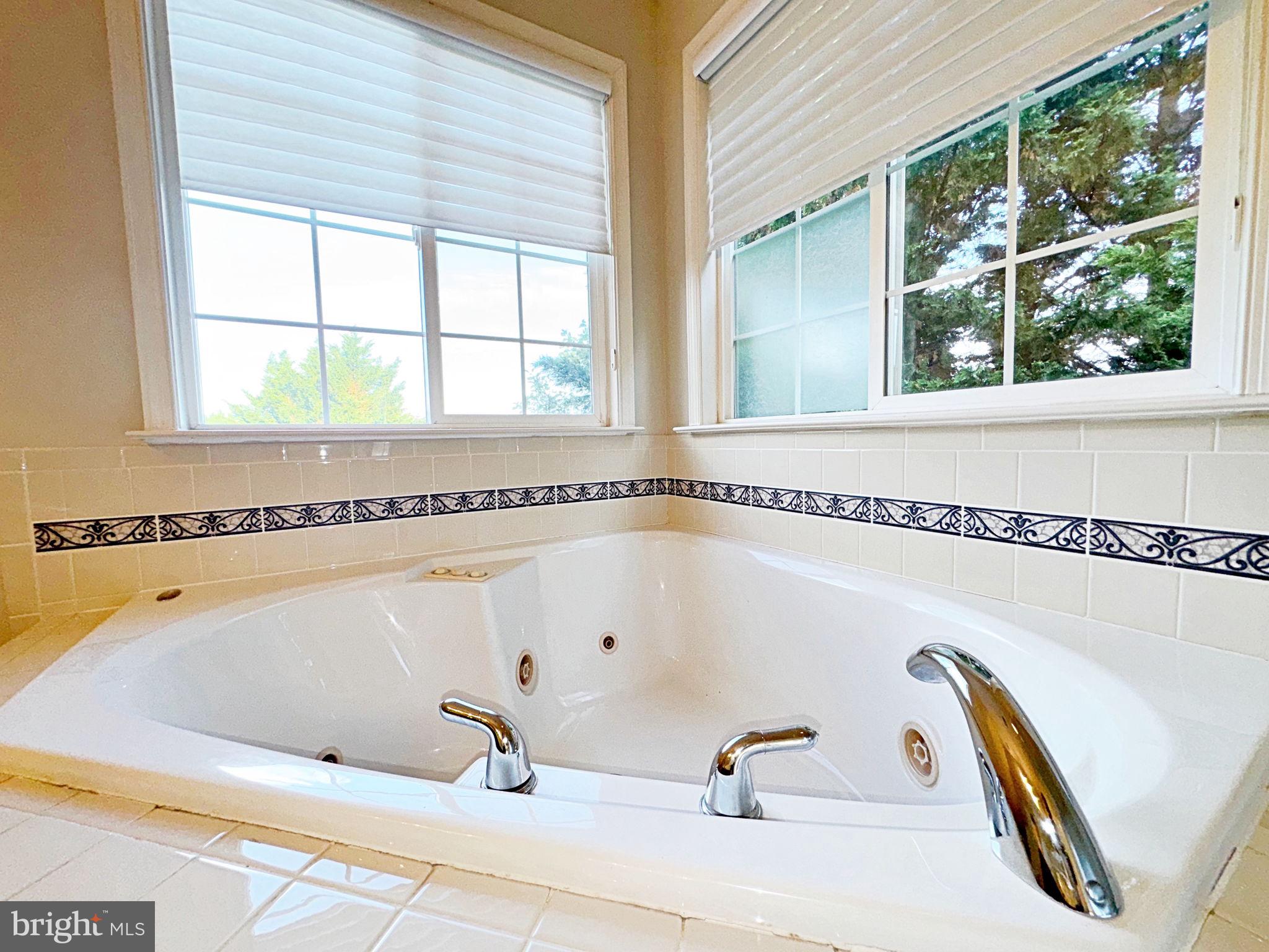 LOCUST HILL - Residential