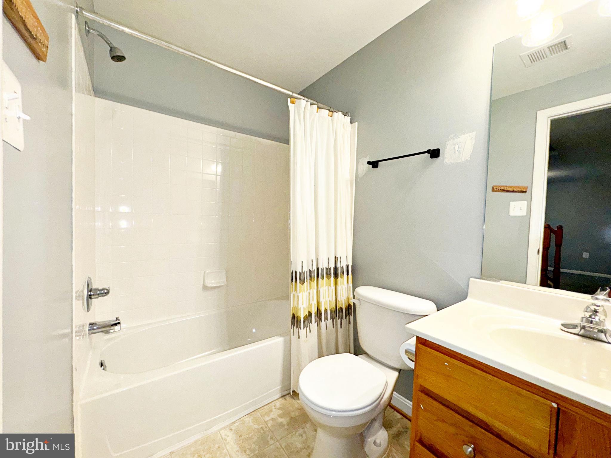 LOCUST HILL - Residential