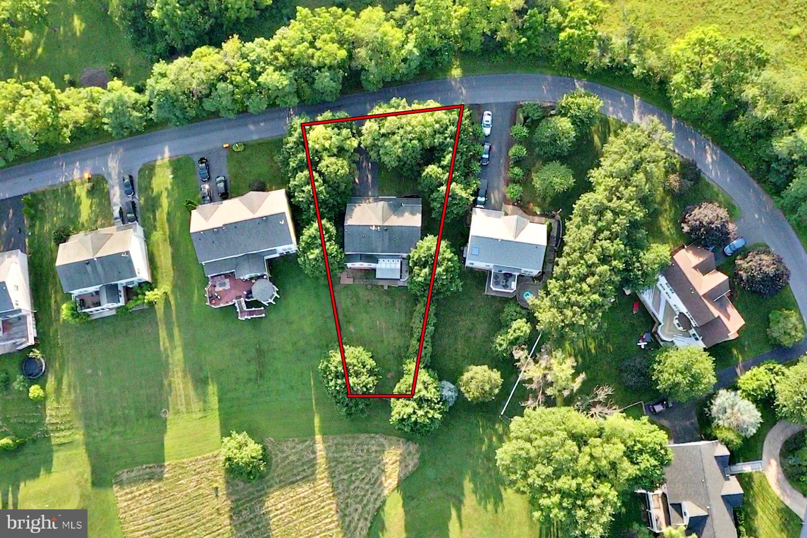 LOCUST HILL - Residential