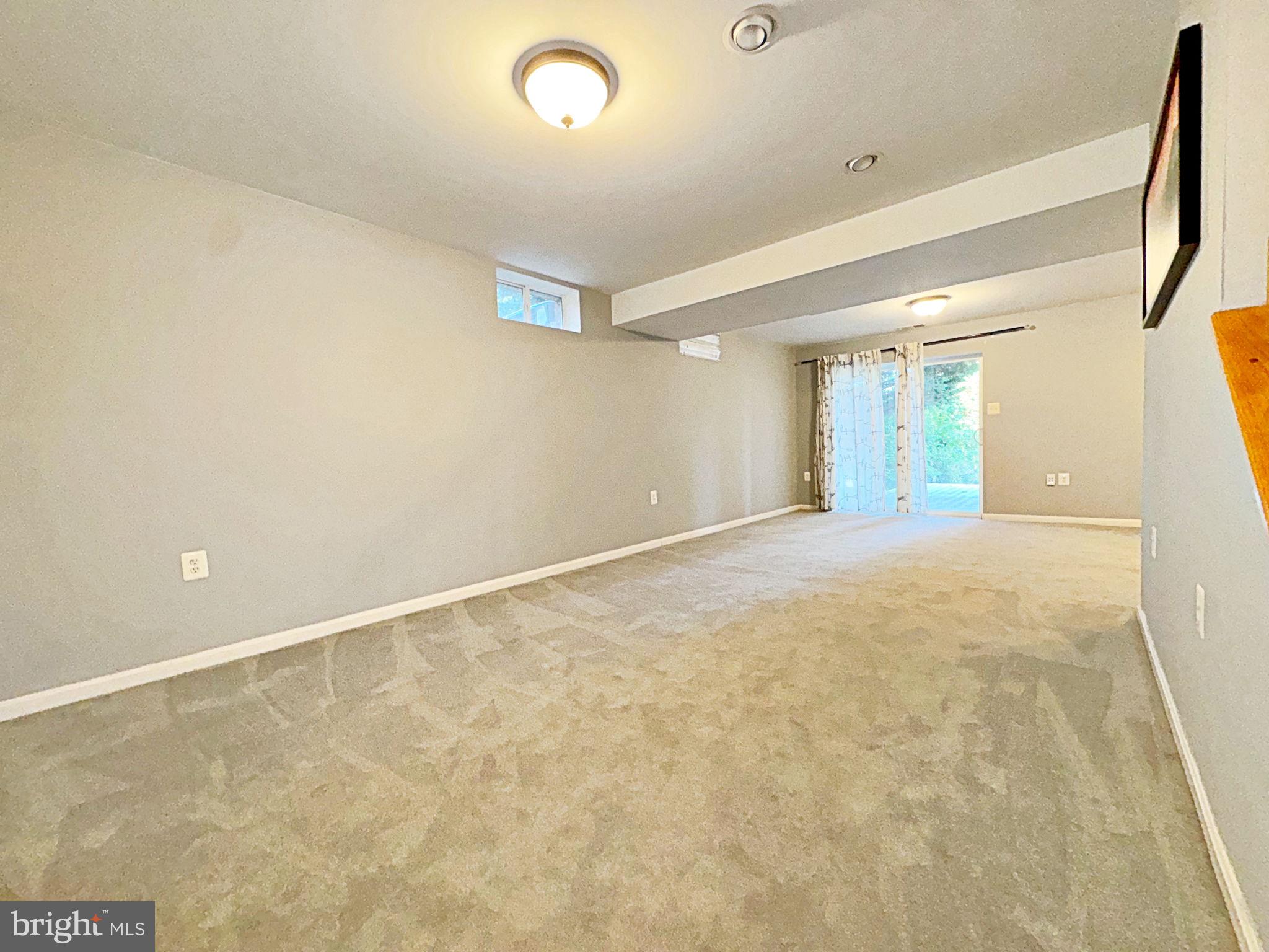 LOCUST HILL - Residential