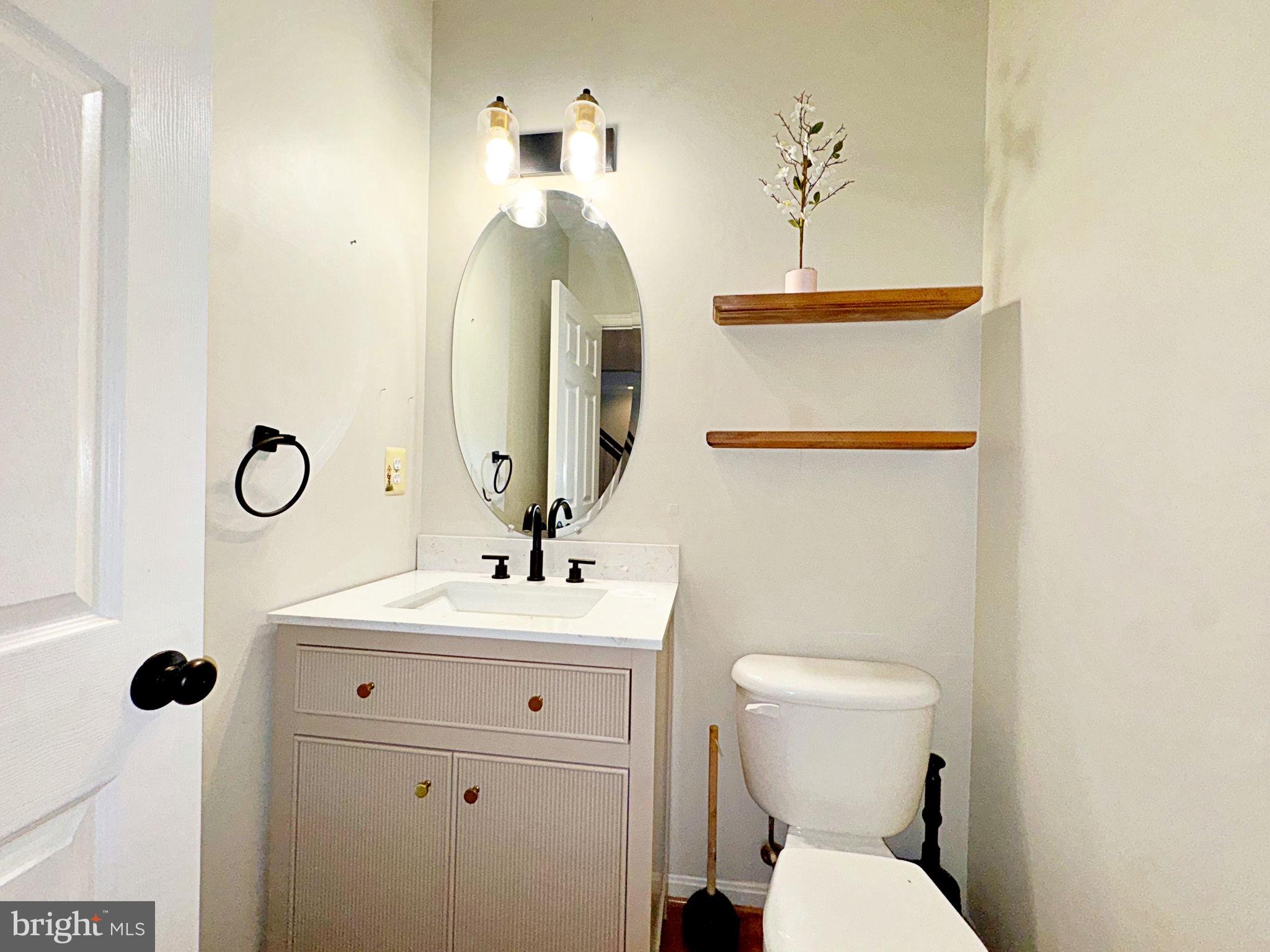 LOCUST HILL - Residential