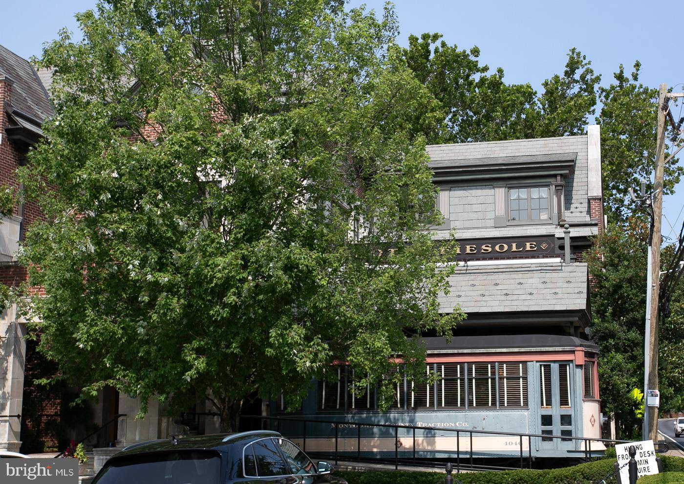 FAIR HILLS - Residential