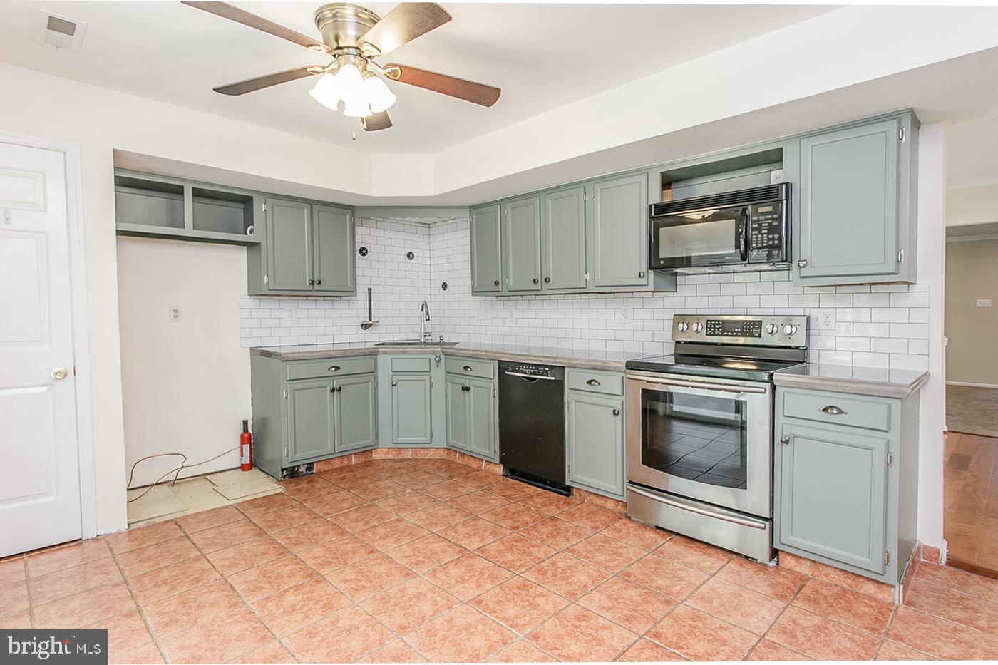 FAIR HILLS - Residential