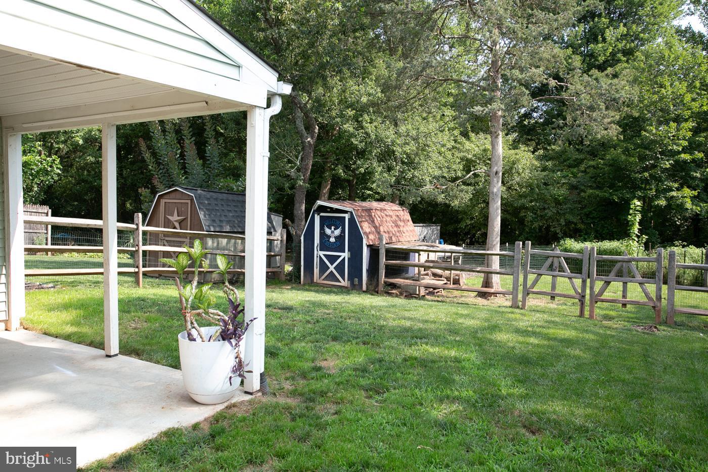 FAIR HILLS - Residential