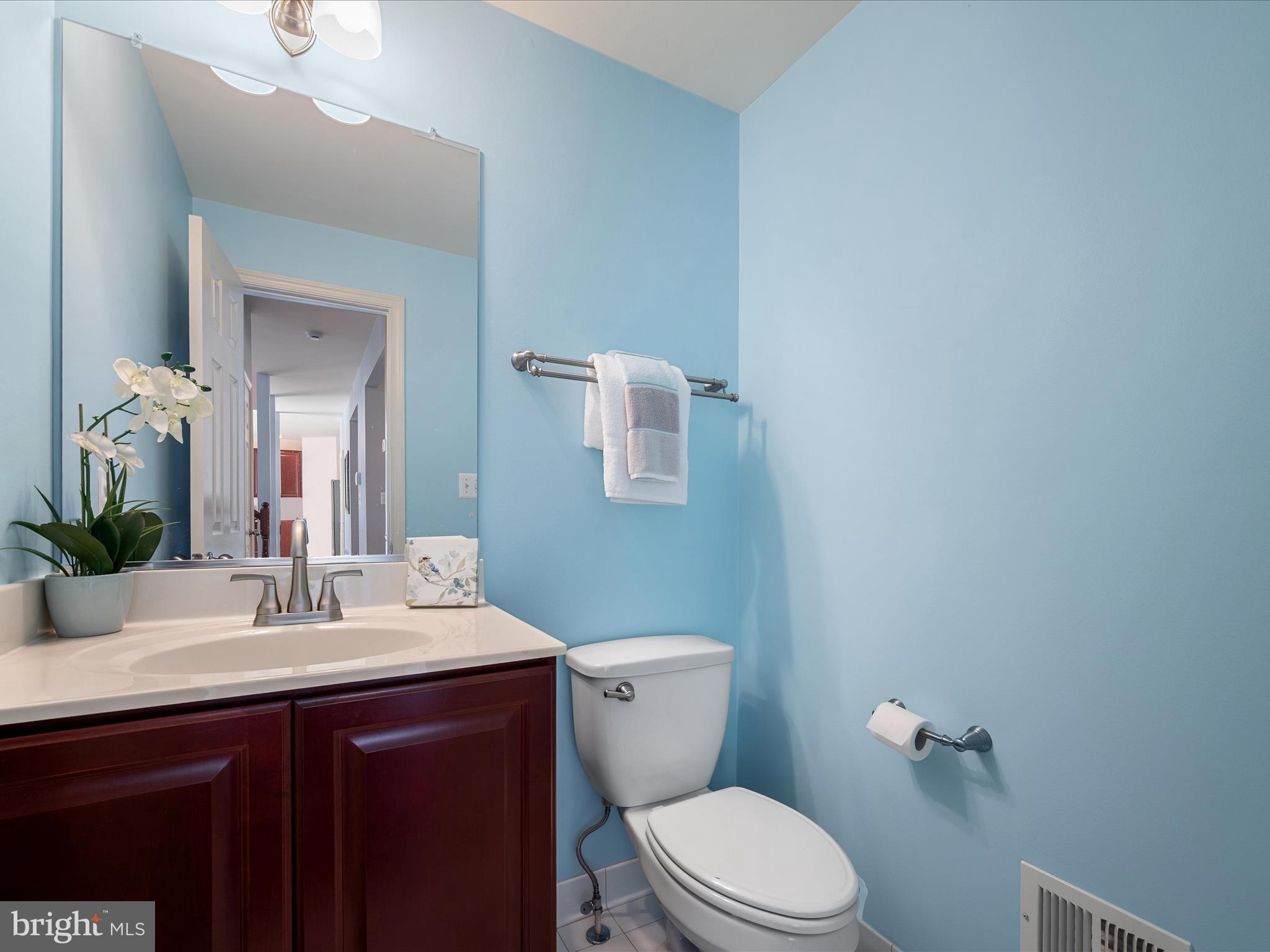 LAKE POINT ROUND HILL - Residential