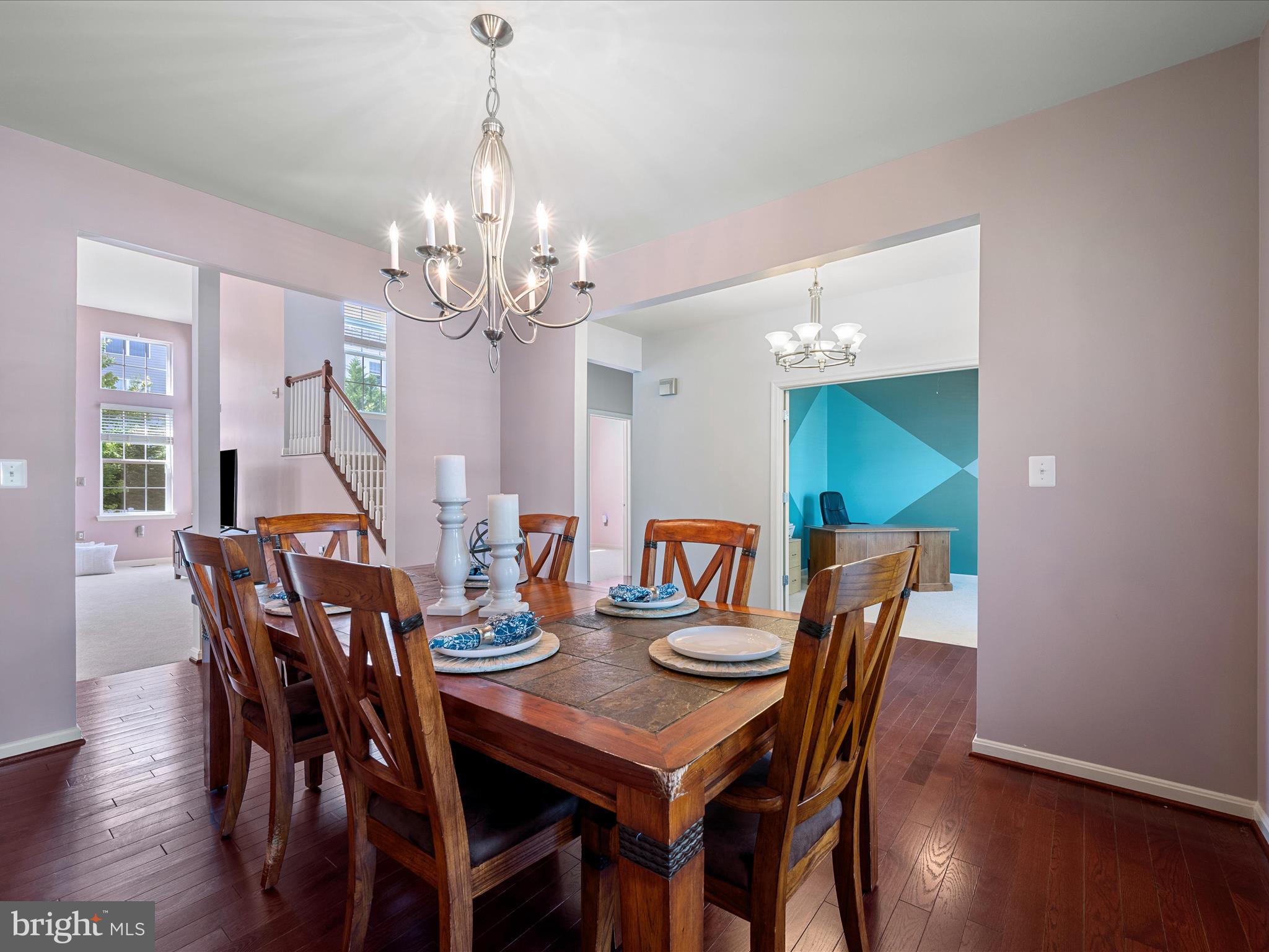 LAKE POINT ROUND HILL - Residential