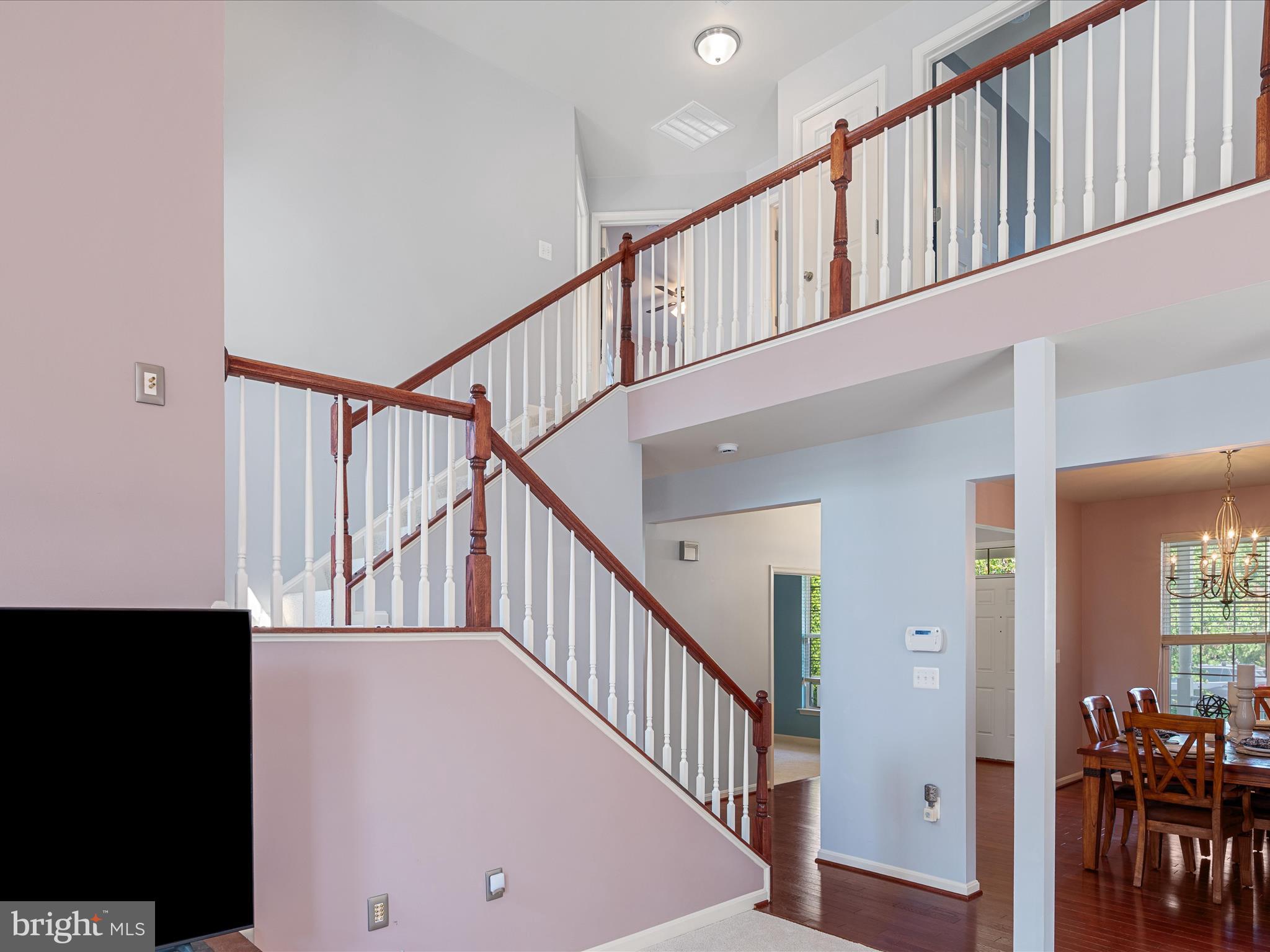 LAKE POINT ROUND HILL - Residential