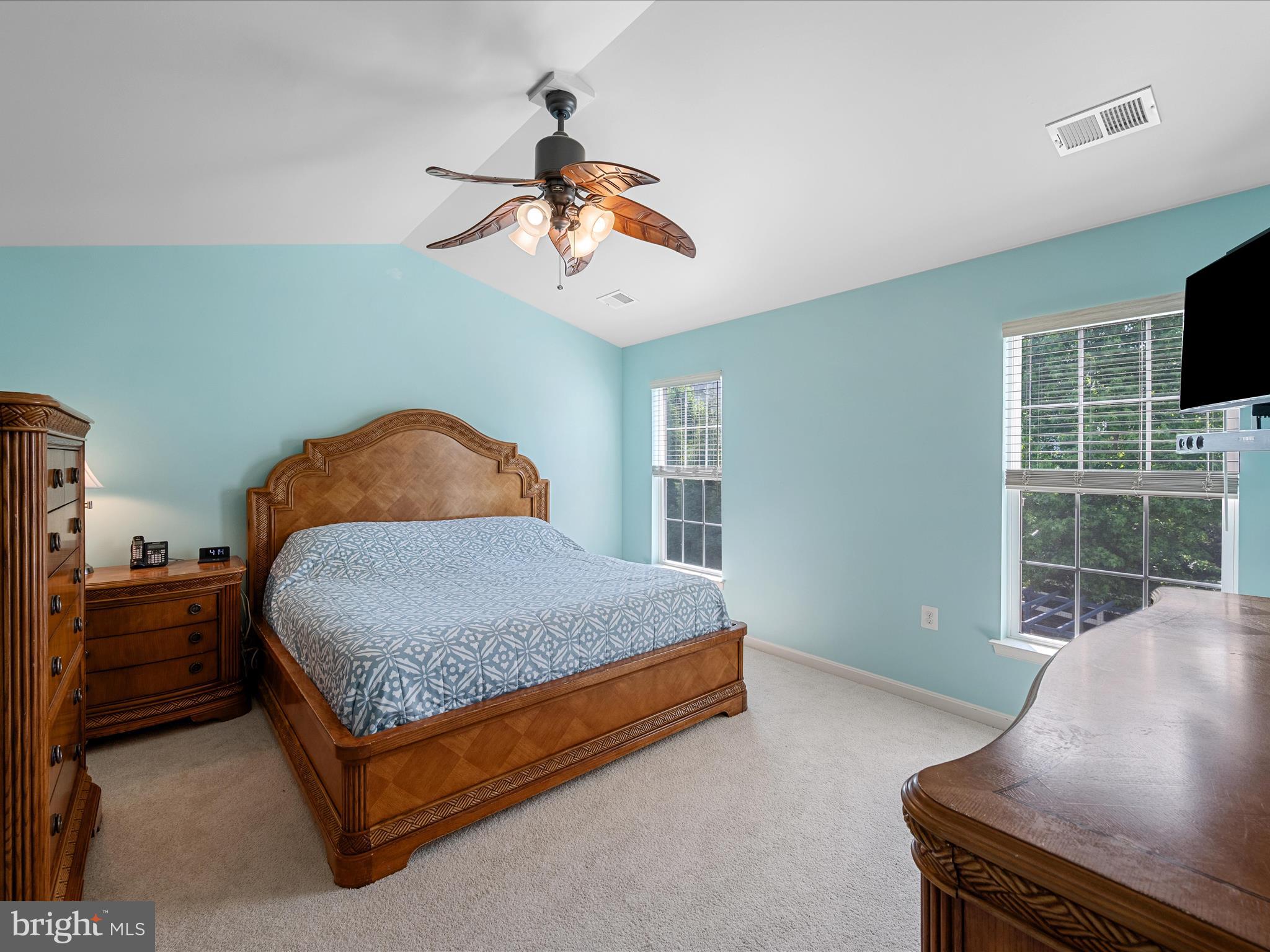 LAKE POINT ROUND HILL - Residential