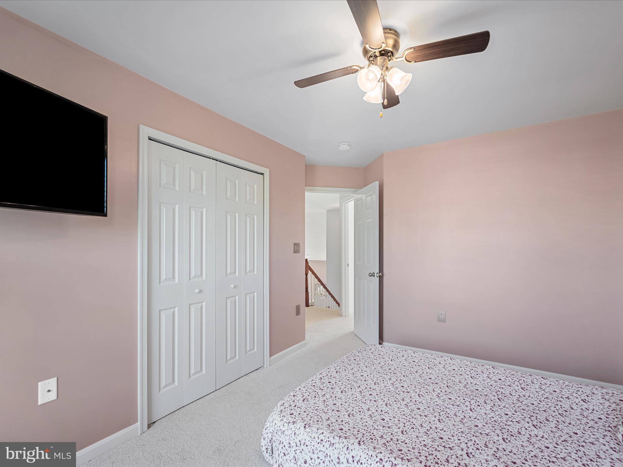 LAKE POINT ROUND HILL - Residential