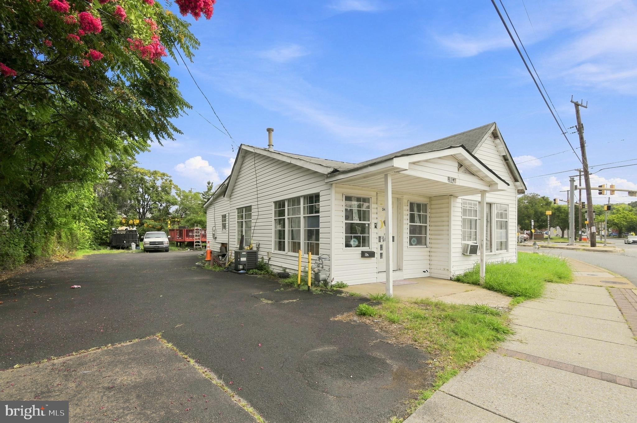 5424 RIVERDALE ROAD