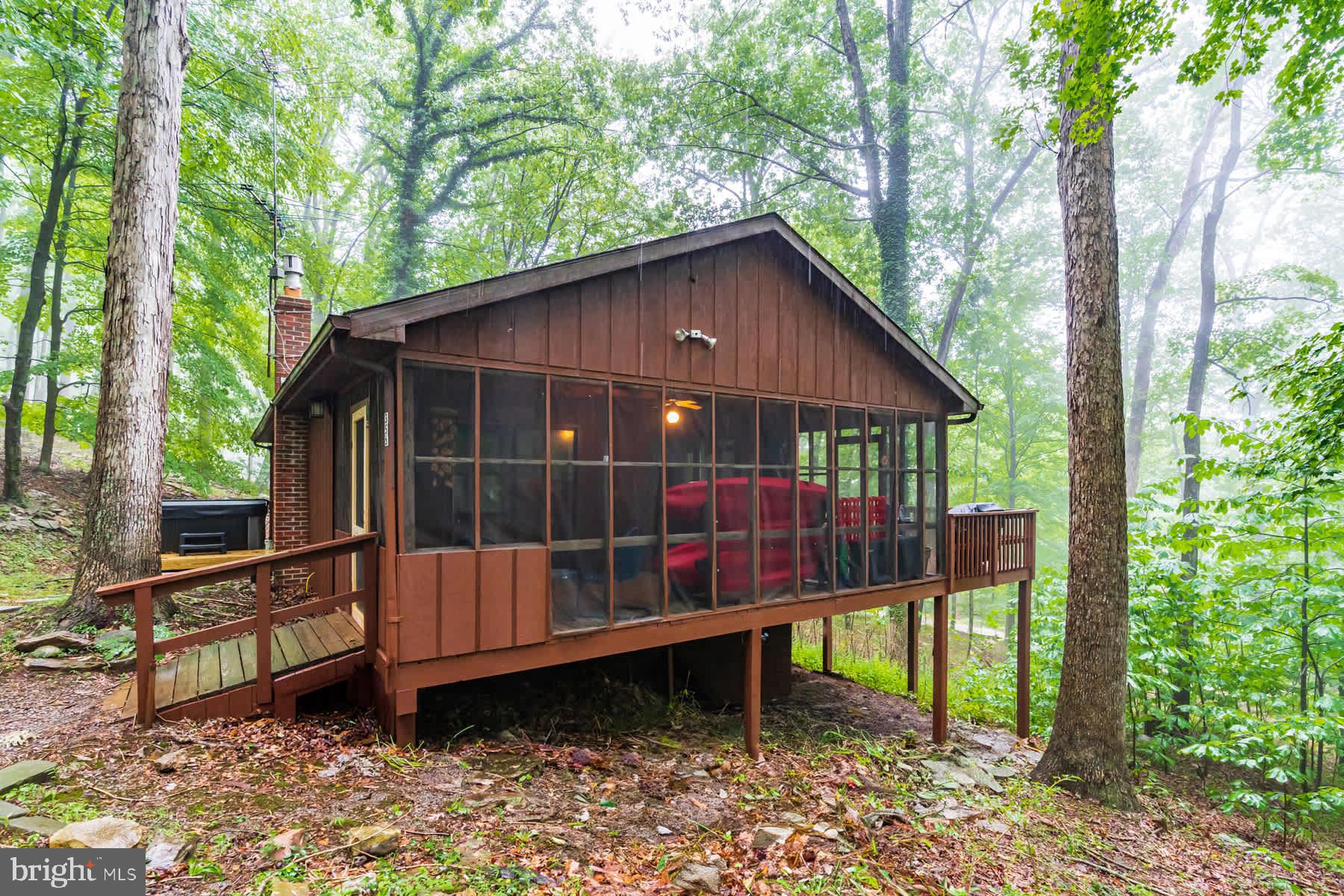 ROUSE MOUNTAIN - Residential