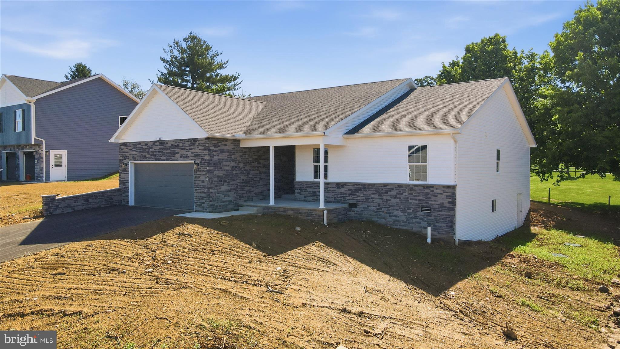 ANTIETAM COMMONS - Residential