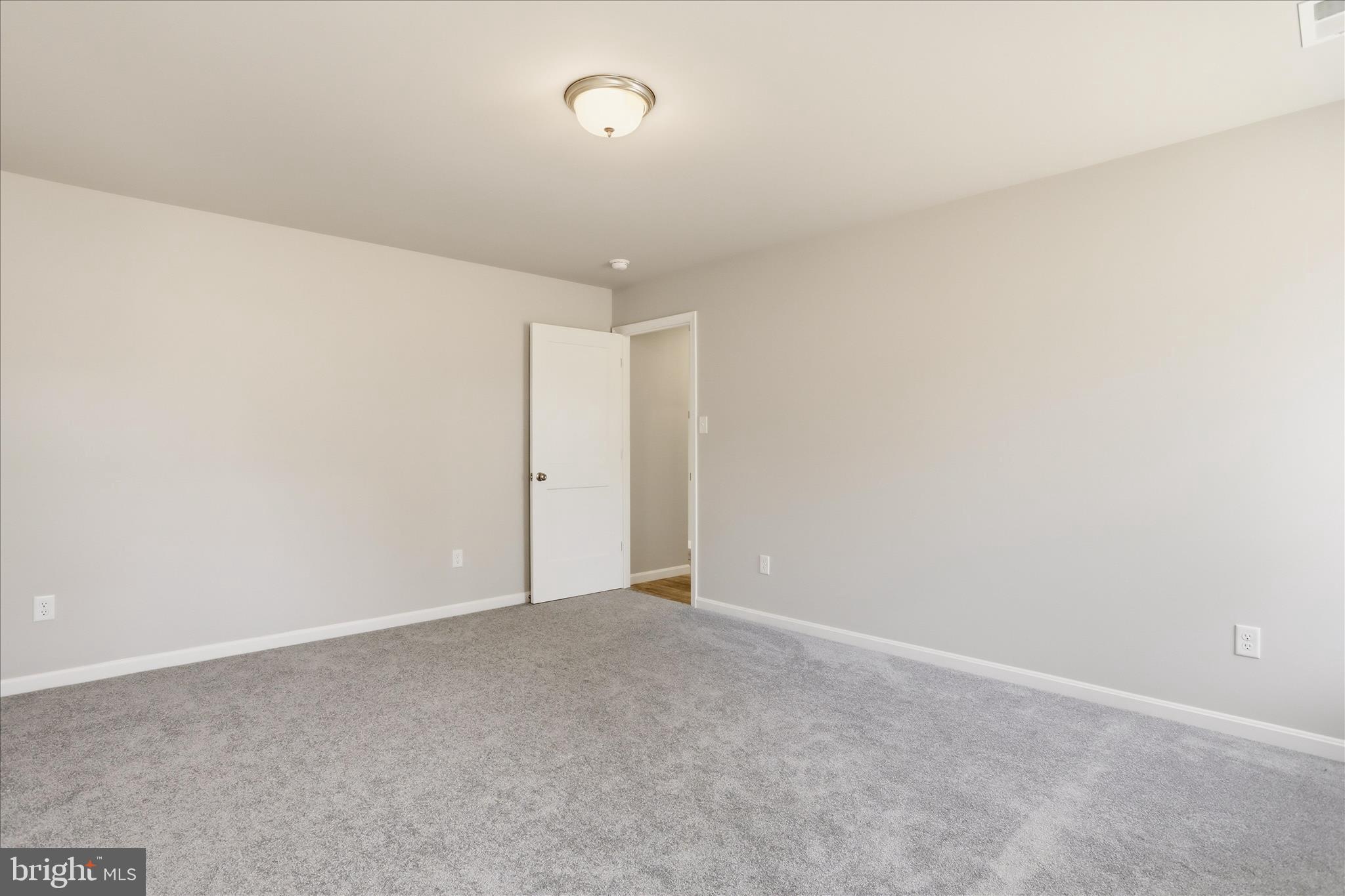 ANTIETAM COMMONS - Residential