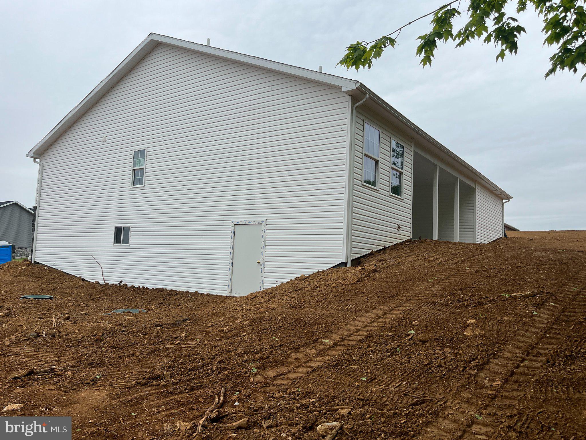 ANTIETAM COMMONS - Residential