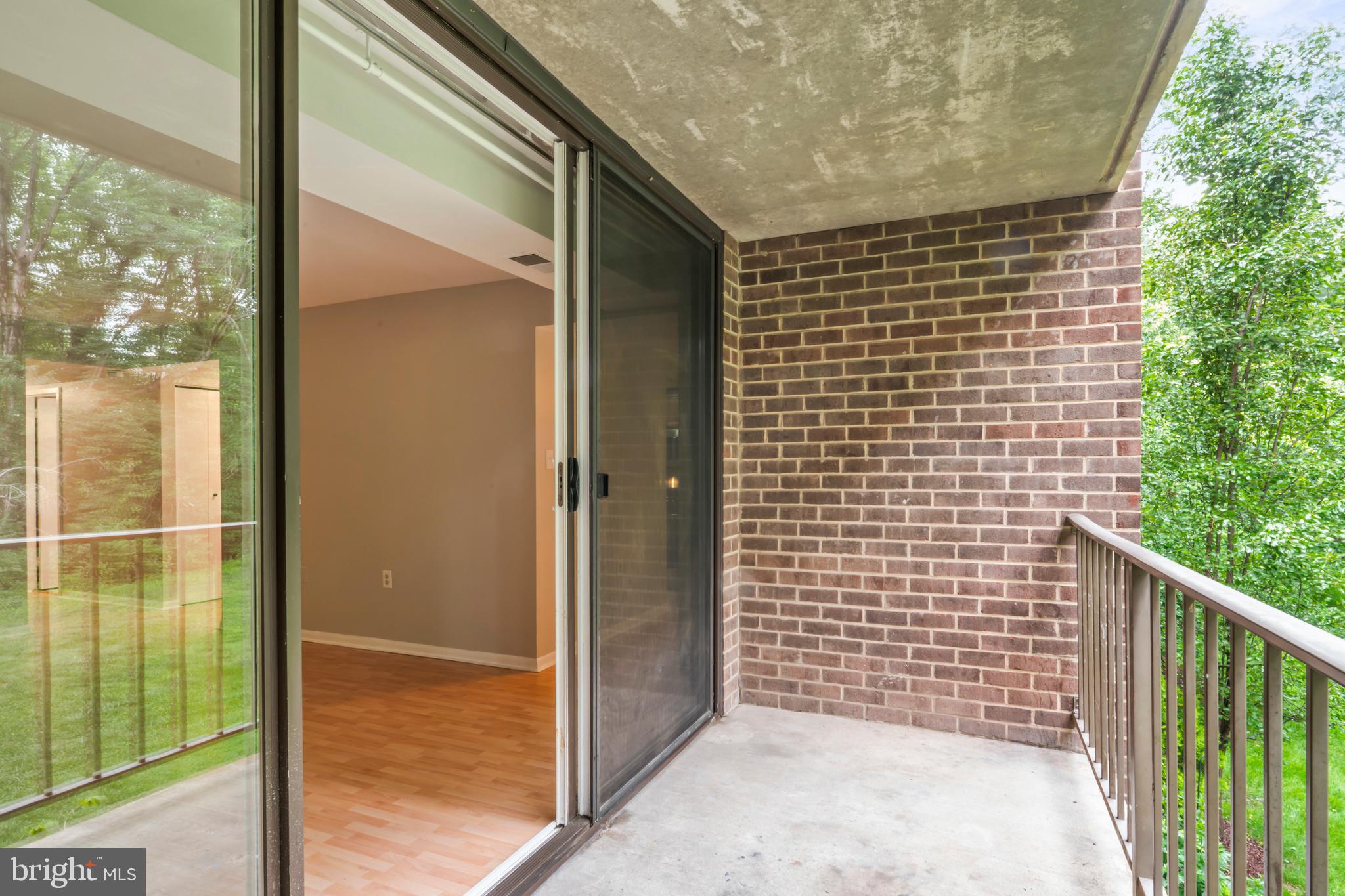 1422 NORTHGATE SQUARE 12B