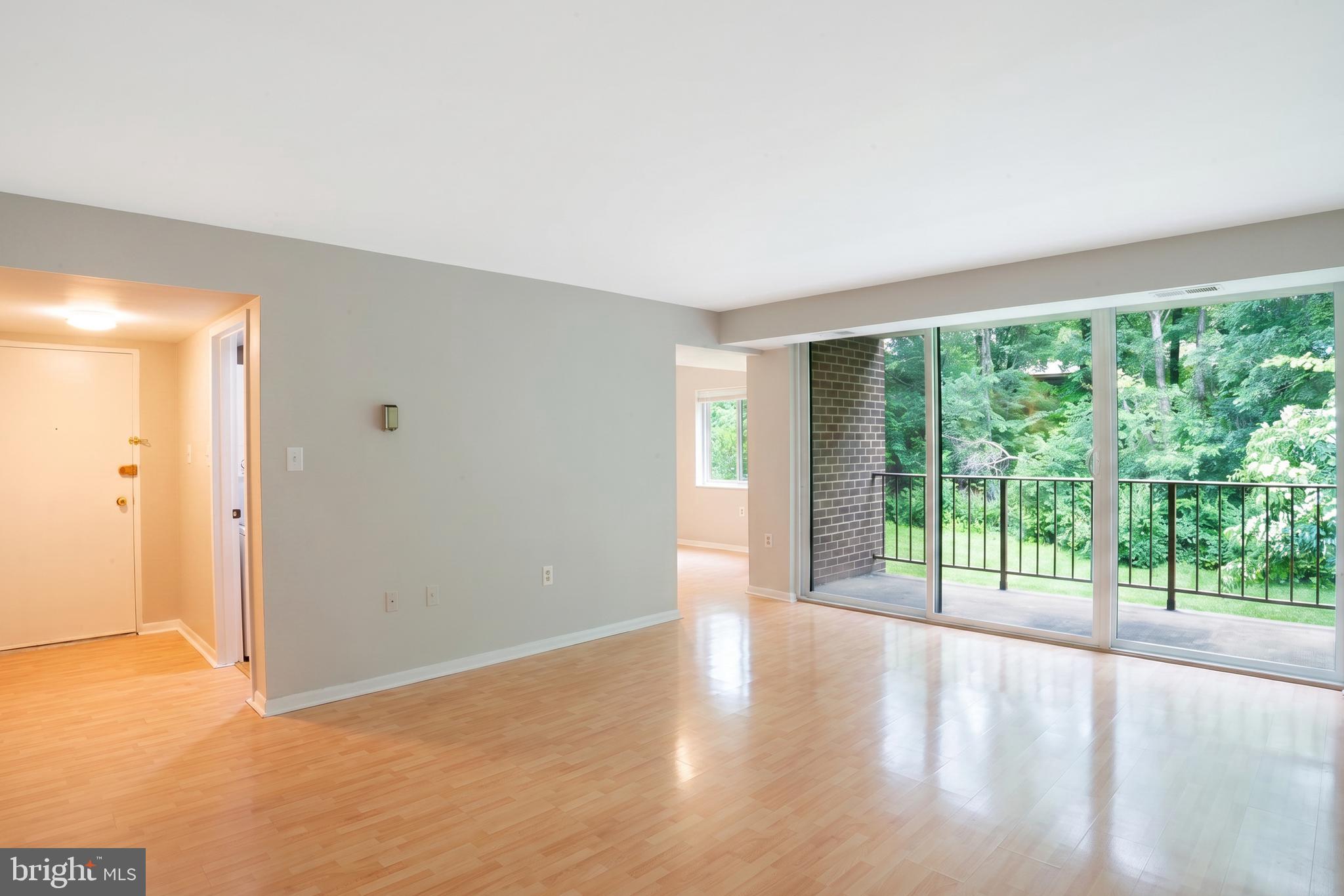 1422 NORTHGATE SQUARE 12B