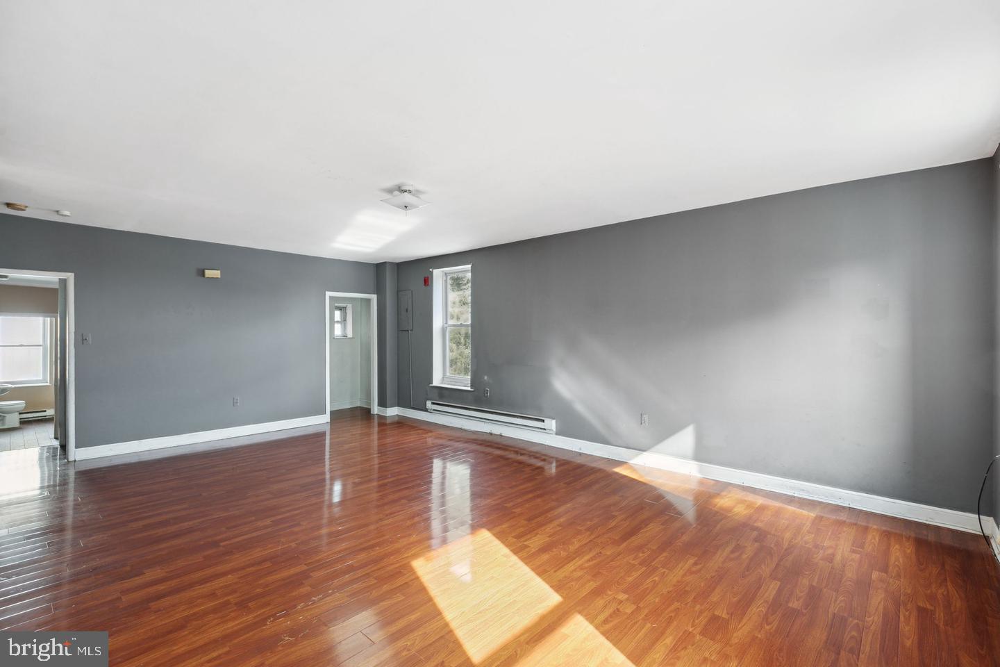 WEST KENSINGTON - Residential Lease