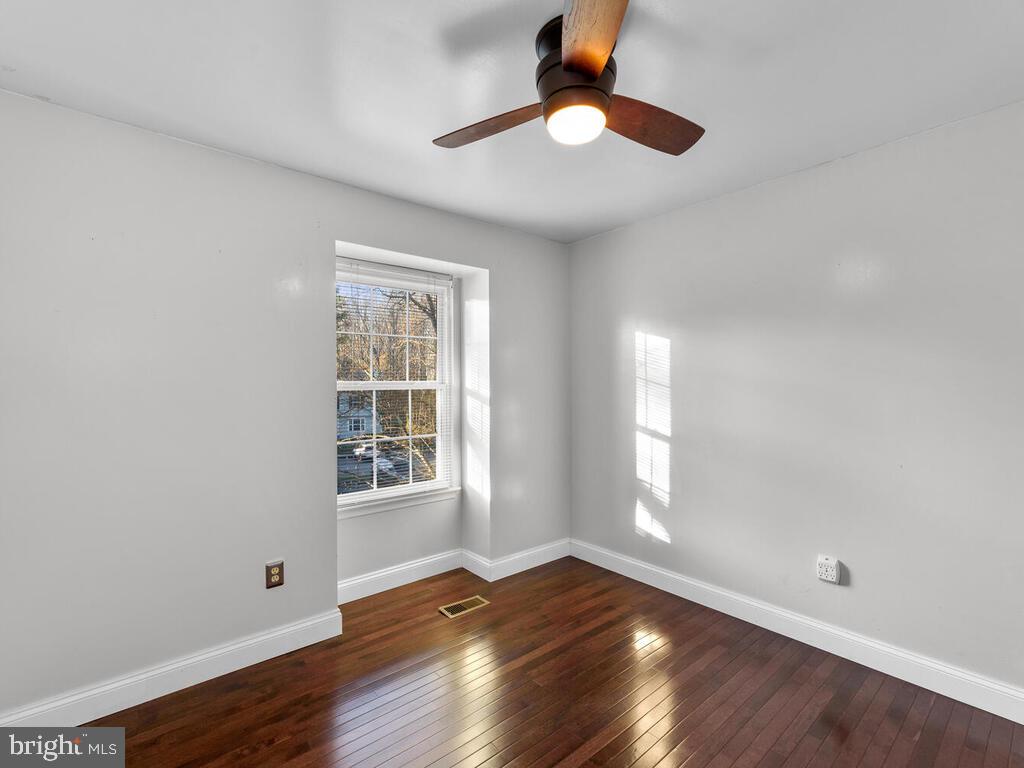 HICKORY RIDGE - Residential Lease