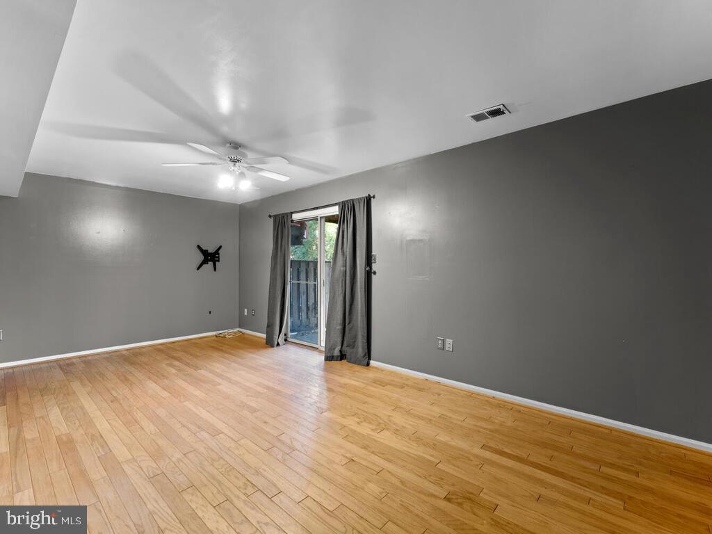 HICKORY RIDGE - Residential Lease