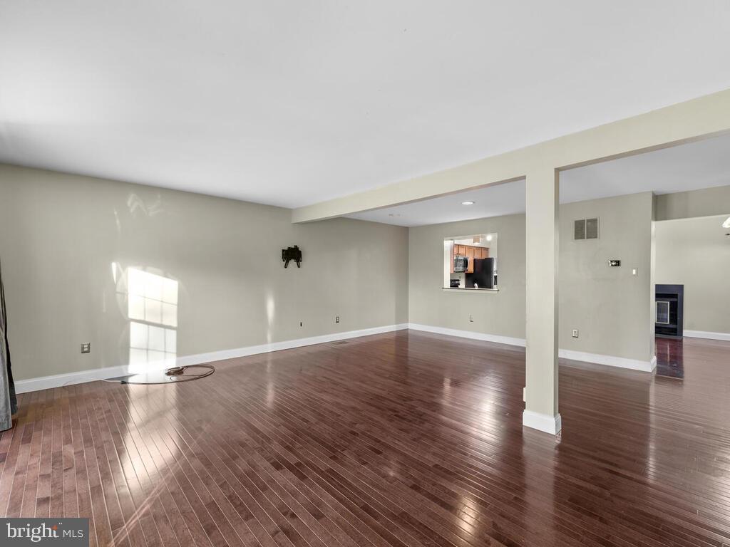 HICKORY RIDGE - Residential Lease