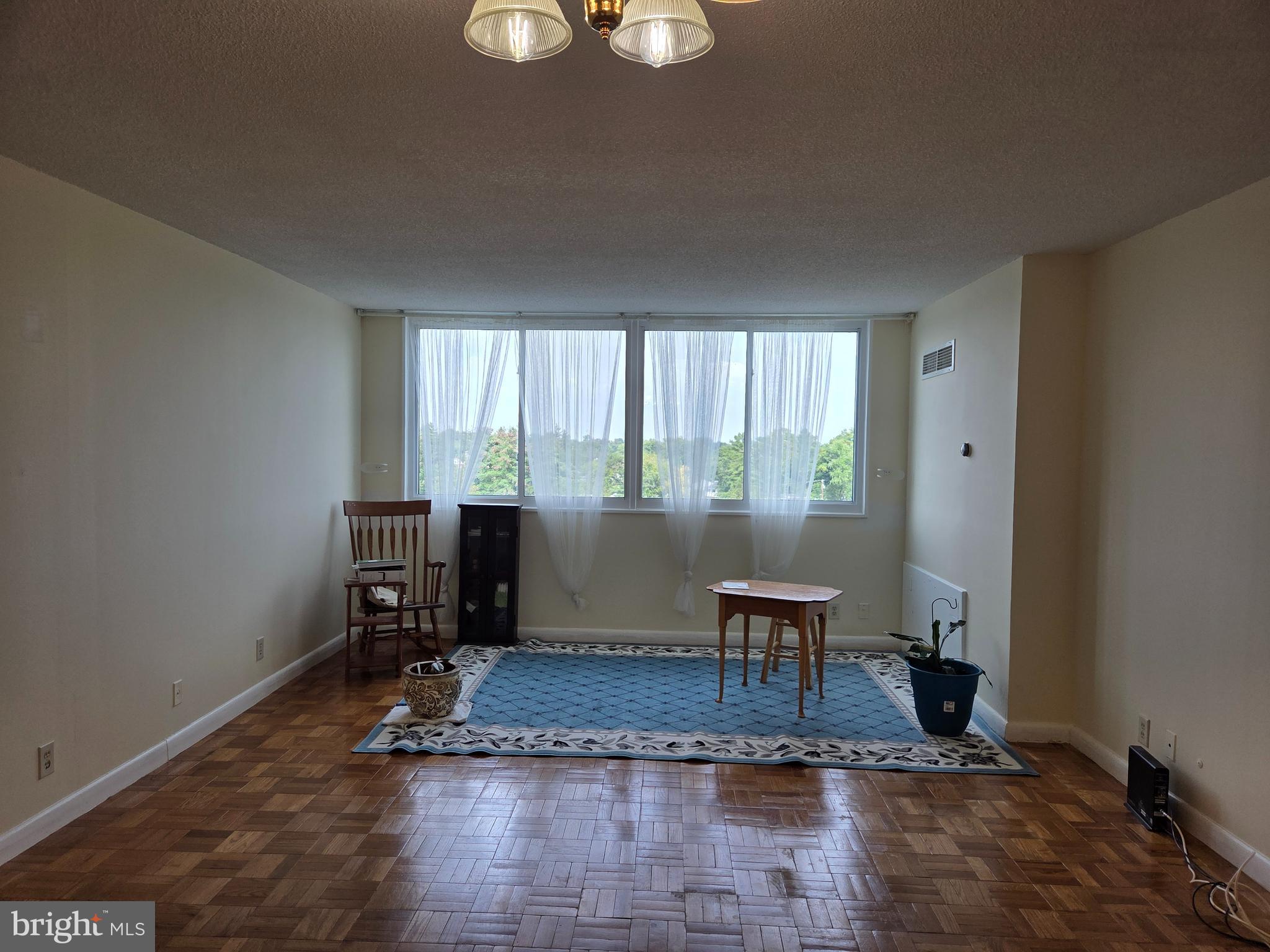 UPPER PARK HEIGHTS - Residential