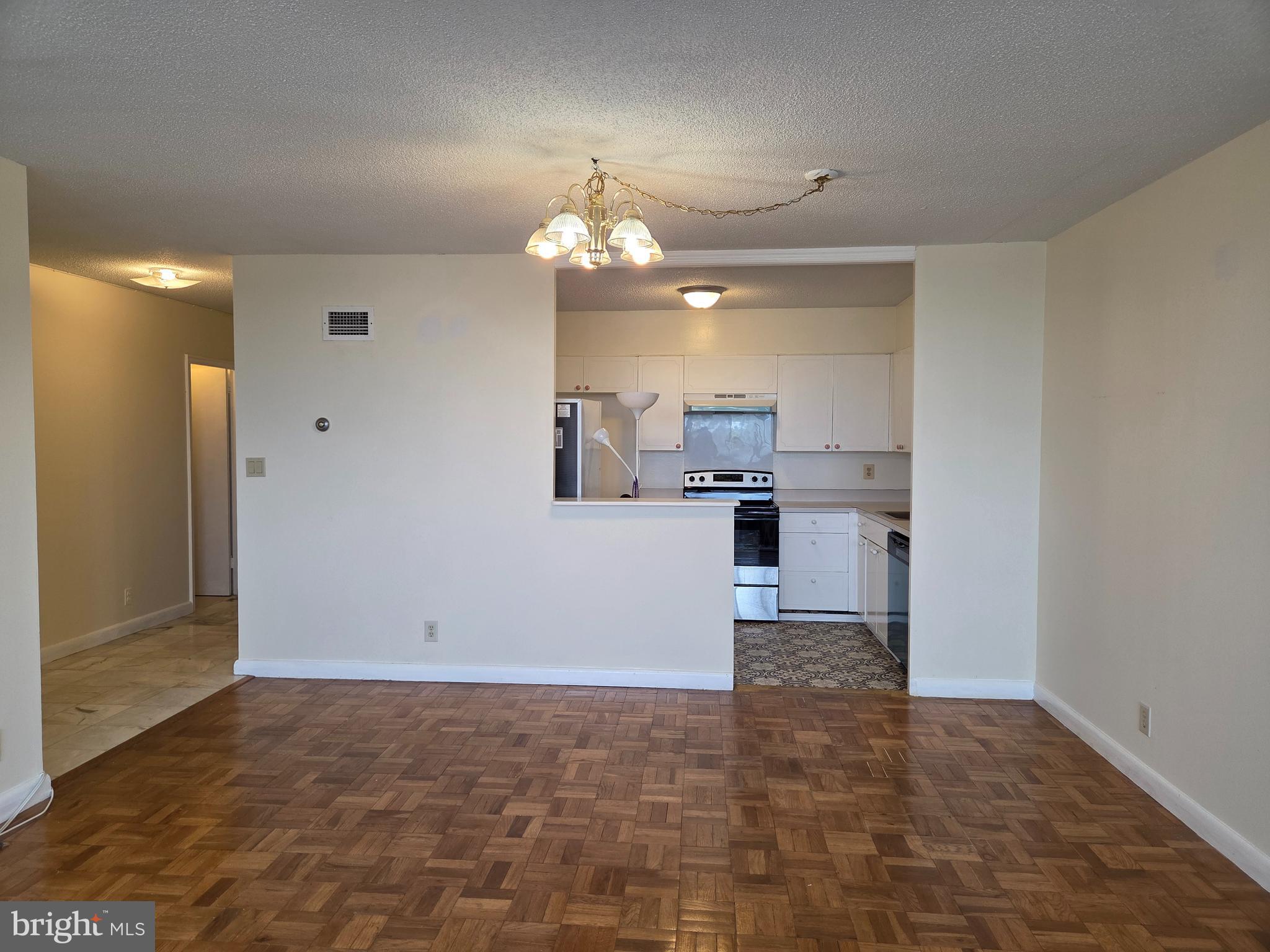 UPPER PARK HEIGHTS - Residential