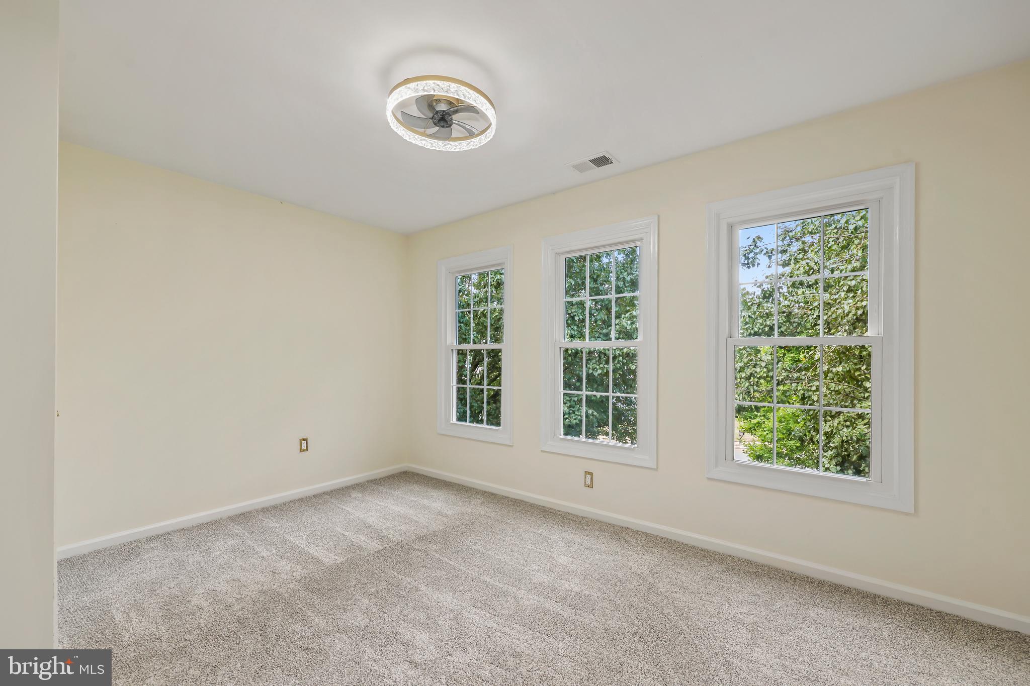 VIRGINIA RUN - Residential