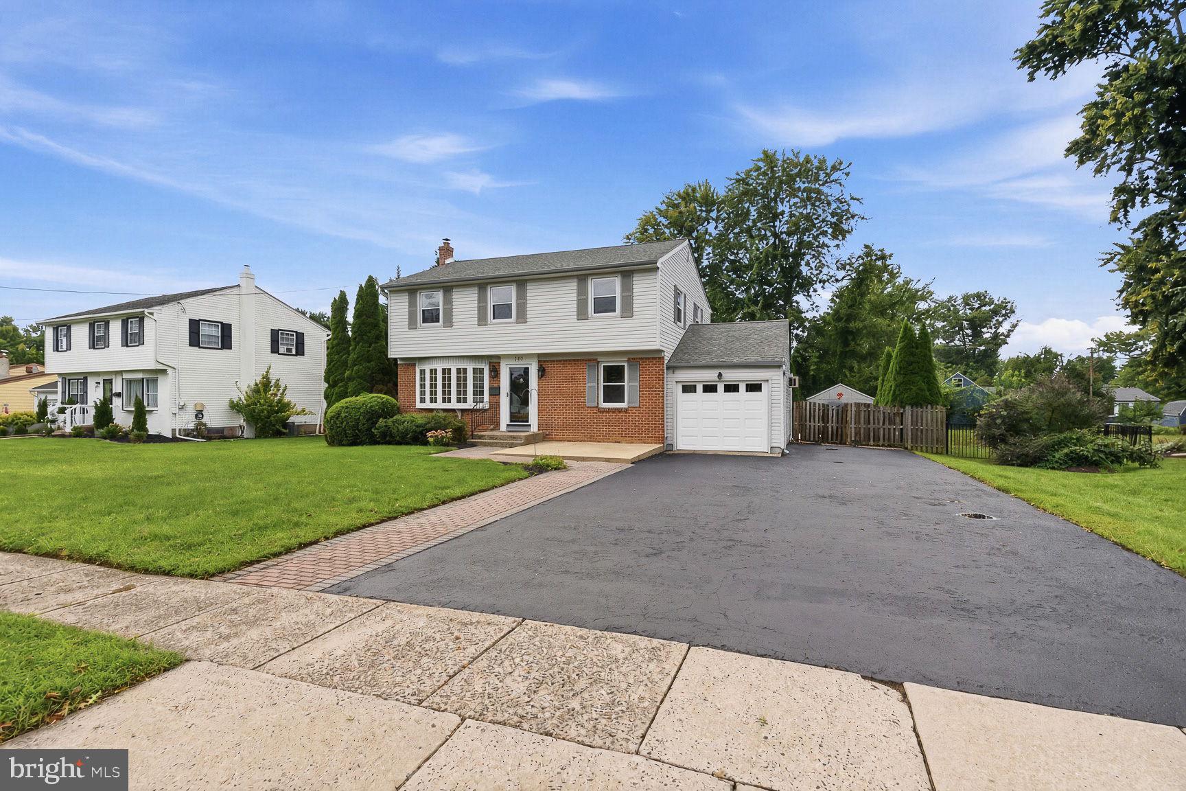 243 CRESTVIEW ROAD